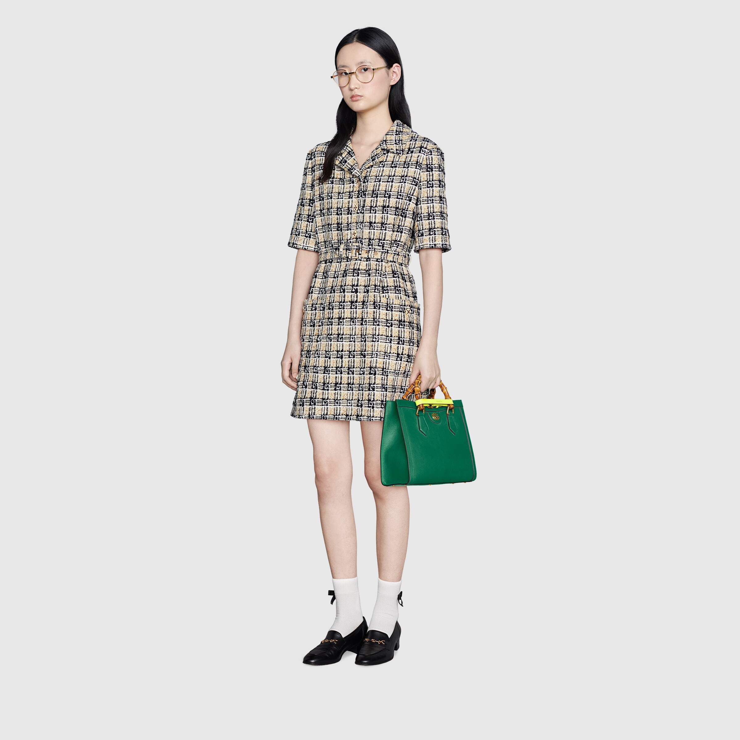 660195_17QDT_3177_005_100_0000_Light-Gucci-Diana-small-tote-bag.jpg
