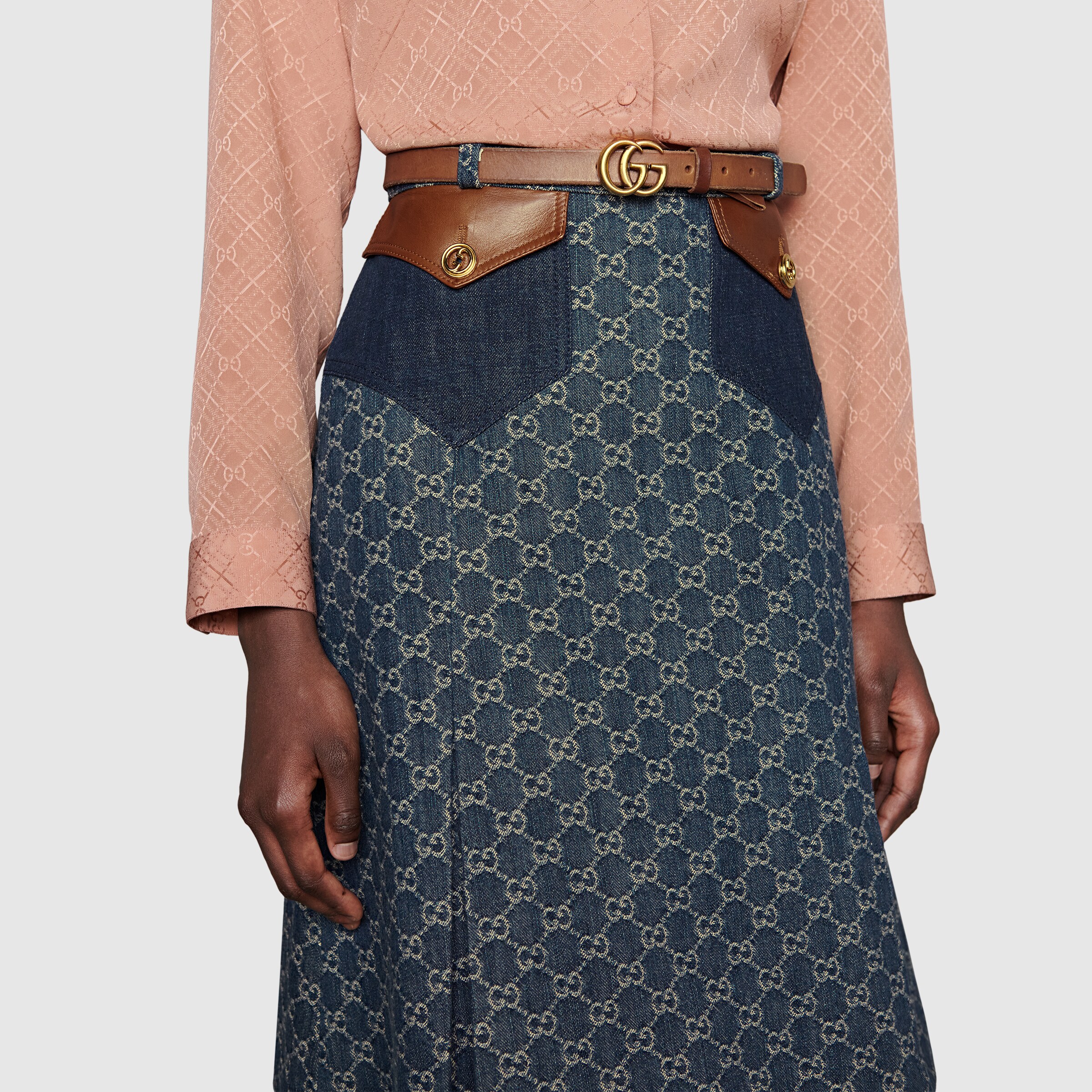 409417_CVE0T_2535_008_100_0000_Light-Leather-belt-with-Double-G-buckle.jpg