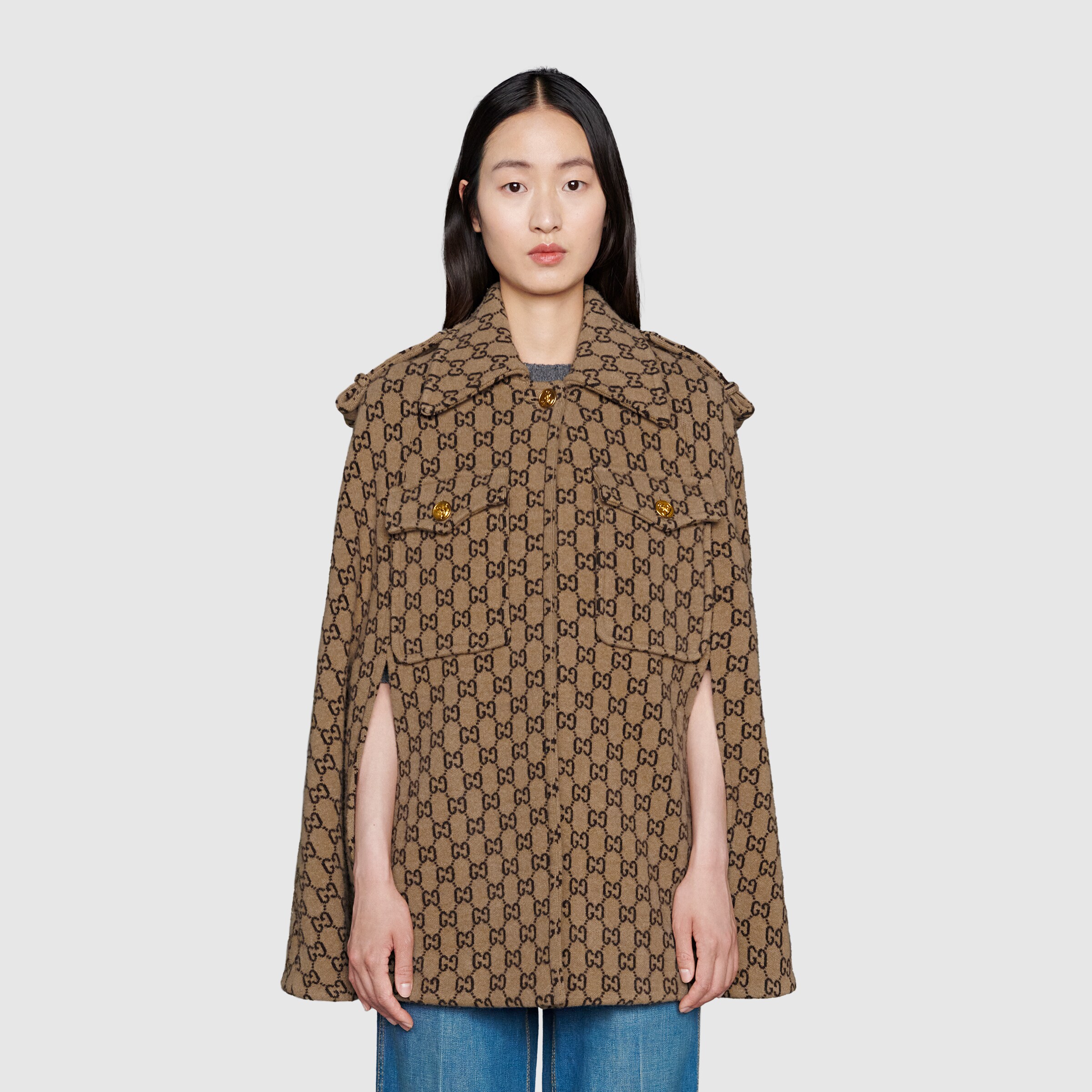 610488_XKA5U_9751_004_100_0000_Light-GG-wool-cape.jpg
