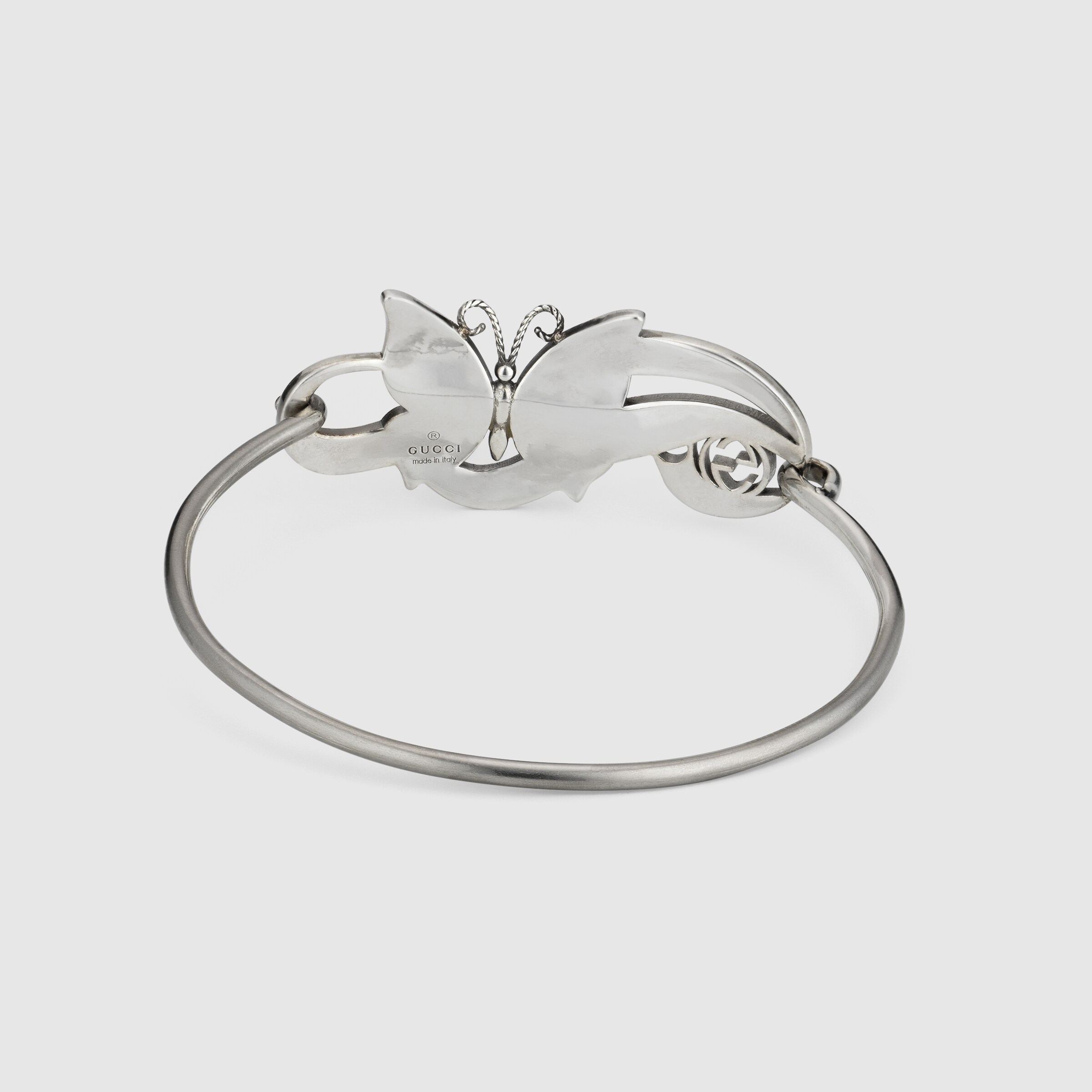 679875_J8410_8519_003_100_0000_Light-Interlocking-G-and-butterfly-bracelet.jpg