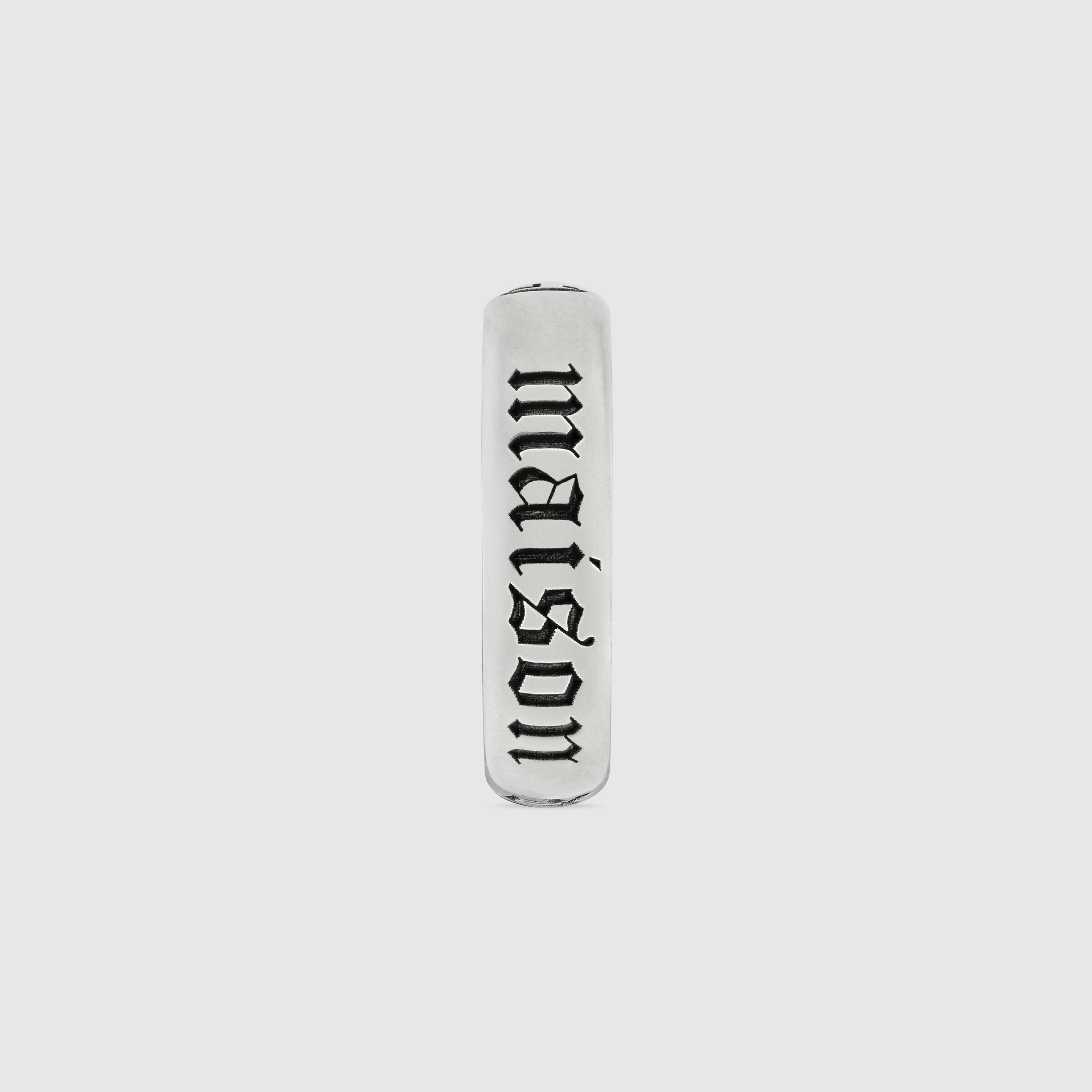 678668_J8400_0701_003_100_0000_Light-Thin-Maison-de-lAmour-ring.jpg