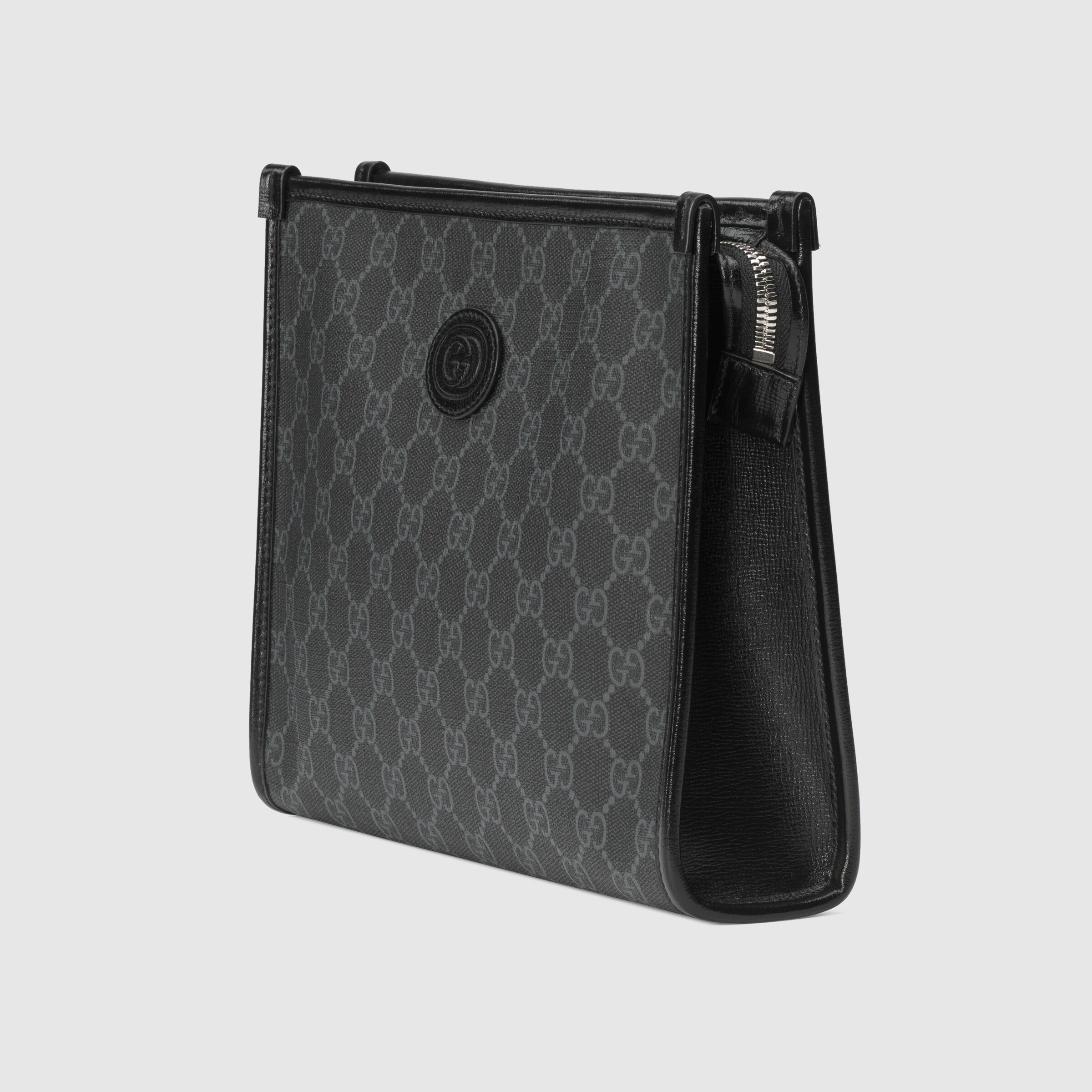 672956_92TCN_1000_002_100_0000_Light-Beauty-case-with-Interlocking-G.jpg