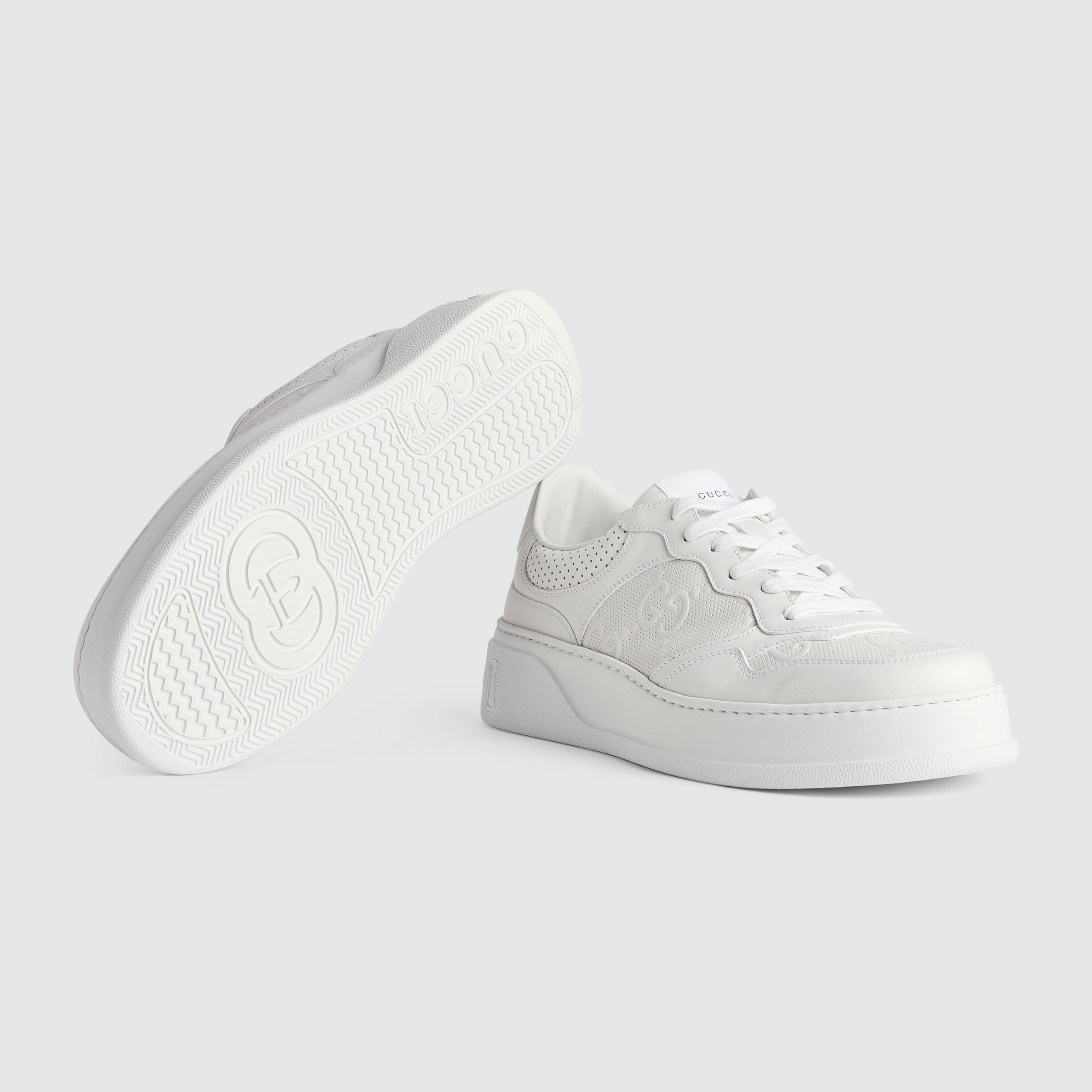 669582_1XL10_9014_006_100_0000_Light-Mens-GG-embossed-sneaker.jpg