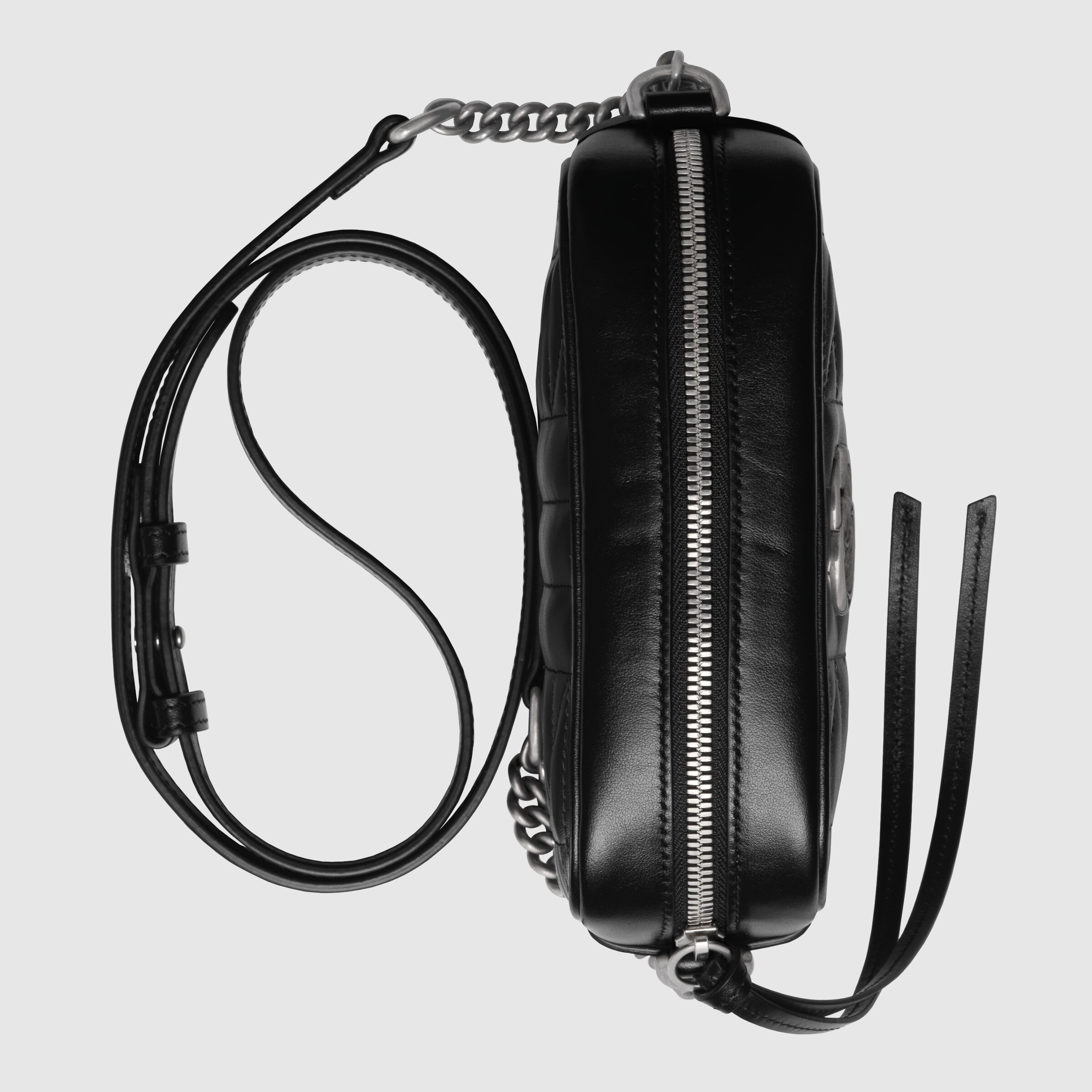 634936_UM8BN_1000_006_067_0041_Light-GG-Marmont-mini-shoulder-bag.jpg