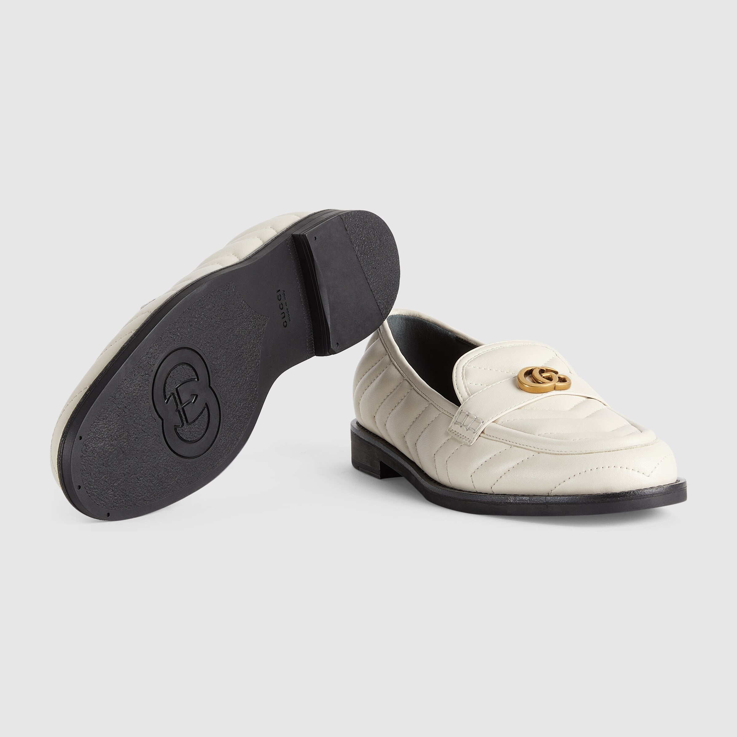 670399_BKO60_9022_006_100_0000_Light-Womens-loafer-with-Double-G.jpg