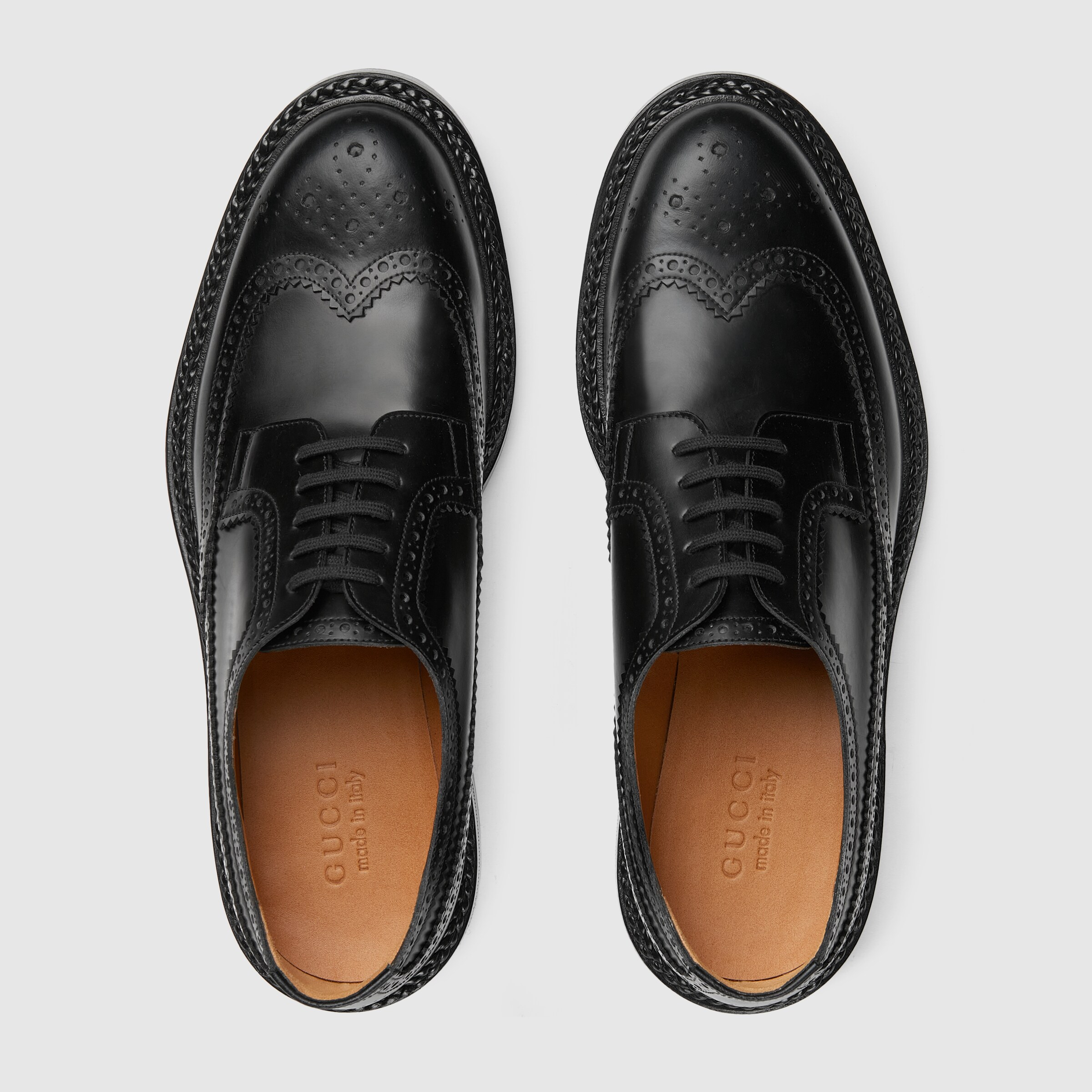 669830_0GQ00_1000_004_100_0000_Light-Mens-lace-up-shoe-with-brogue-details.jpg
