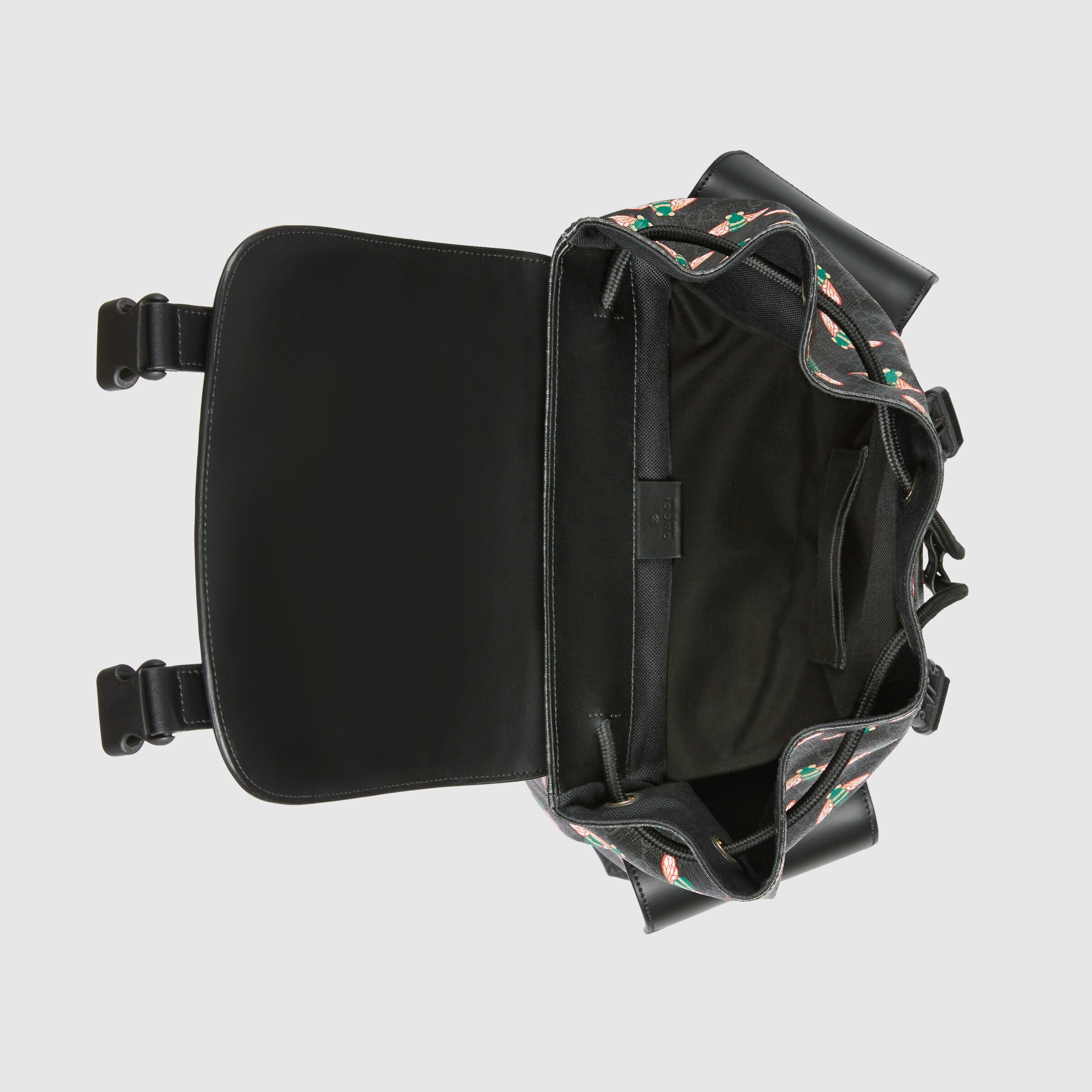 495563_UIECN_1058_007_100_0000_Light-Gucci-Bestiary-backpack-with-bees.jpg