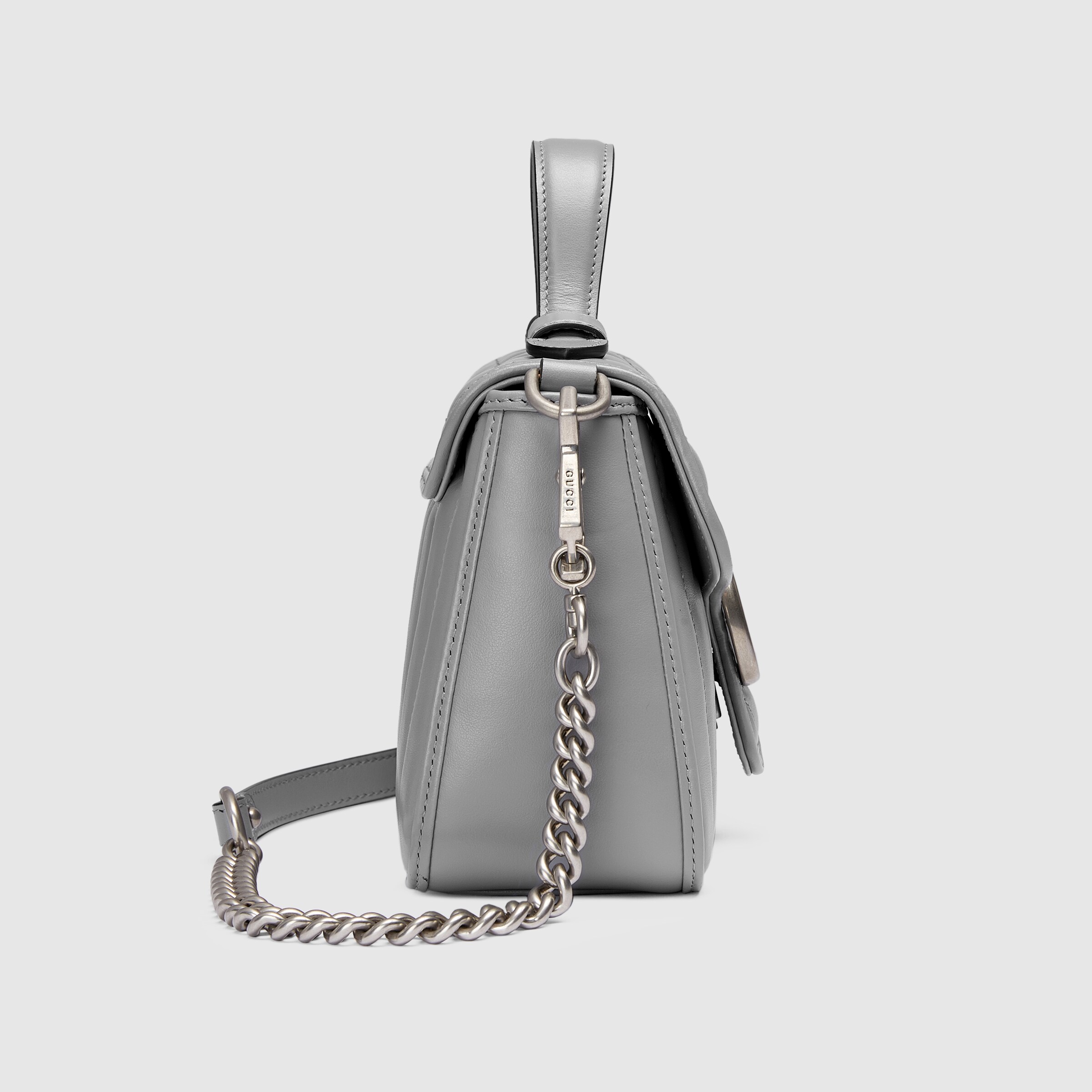 583571_UM8AN_1711_004_058_0021_Light-GG-Marmont-mini-top-handle-bag.jpg