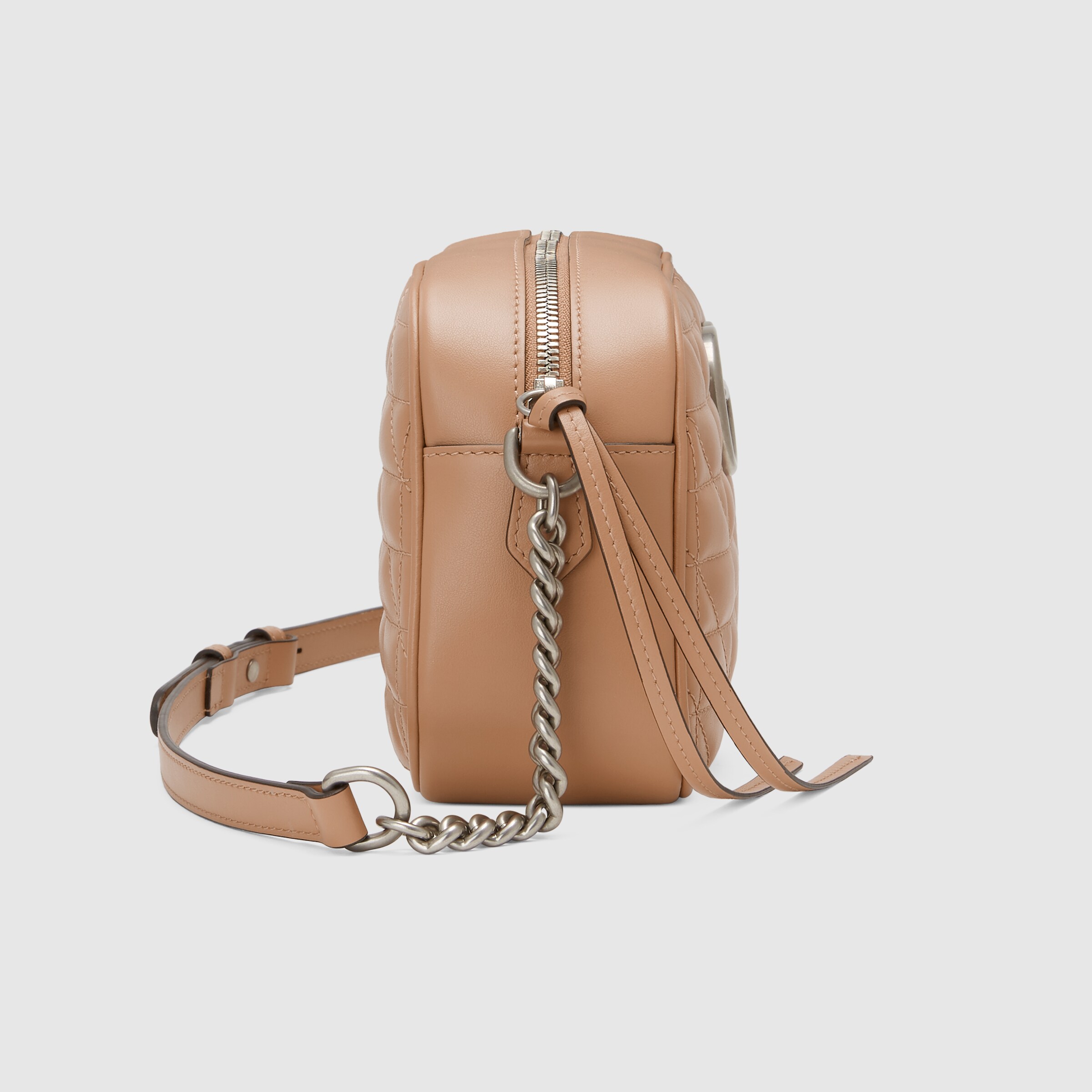 447632_UM8BN_2754_004_067_0037_Light-GG-Marmont-small-shoulder-bag.jpg