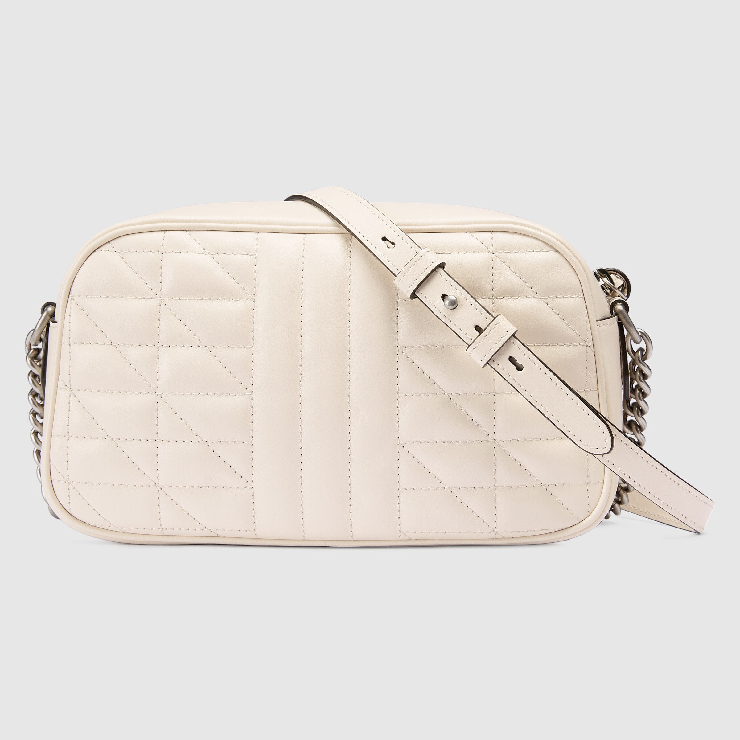 447632_UM8BN_9022_003_067_0032_Light-GG-Marmont-small-shoulder-bag.jpg
