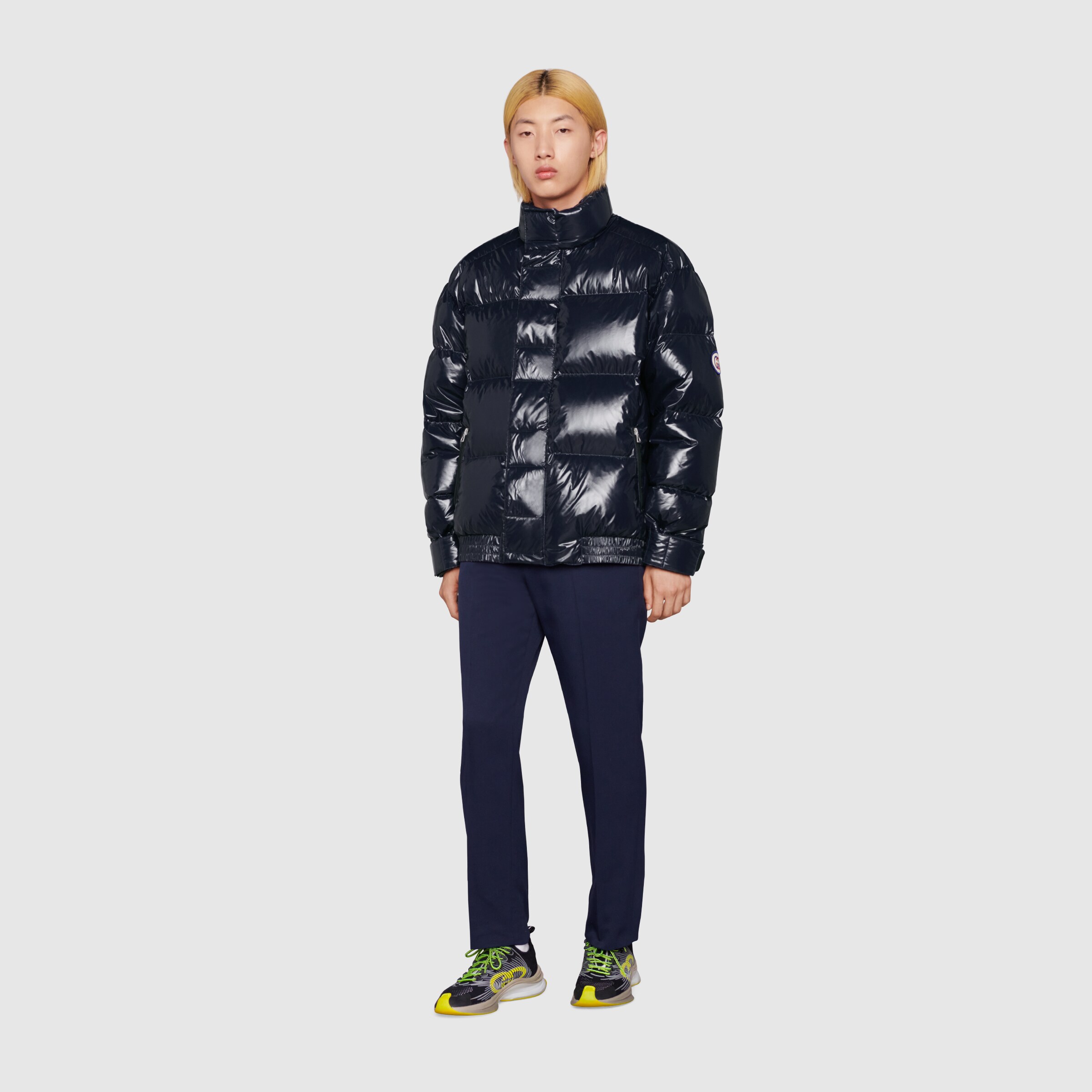 672221_Z8AQM_4330_002_100_0000_Light-Down-padded-nylon-jacket.jpg