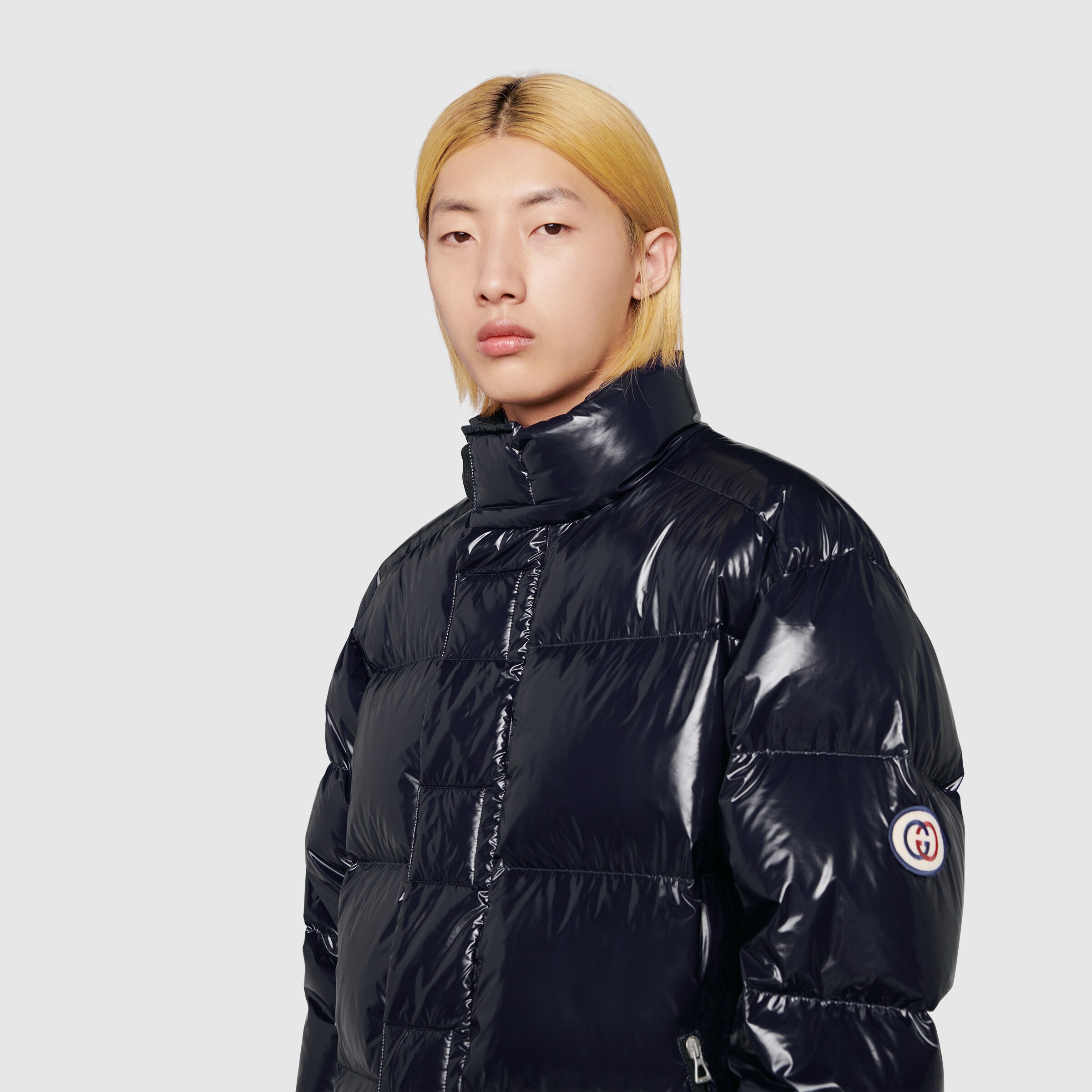 672221_Z8AQM_4330_010_100_0000_Light-Down-padded-nylon-jacket.jpg