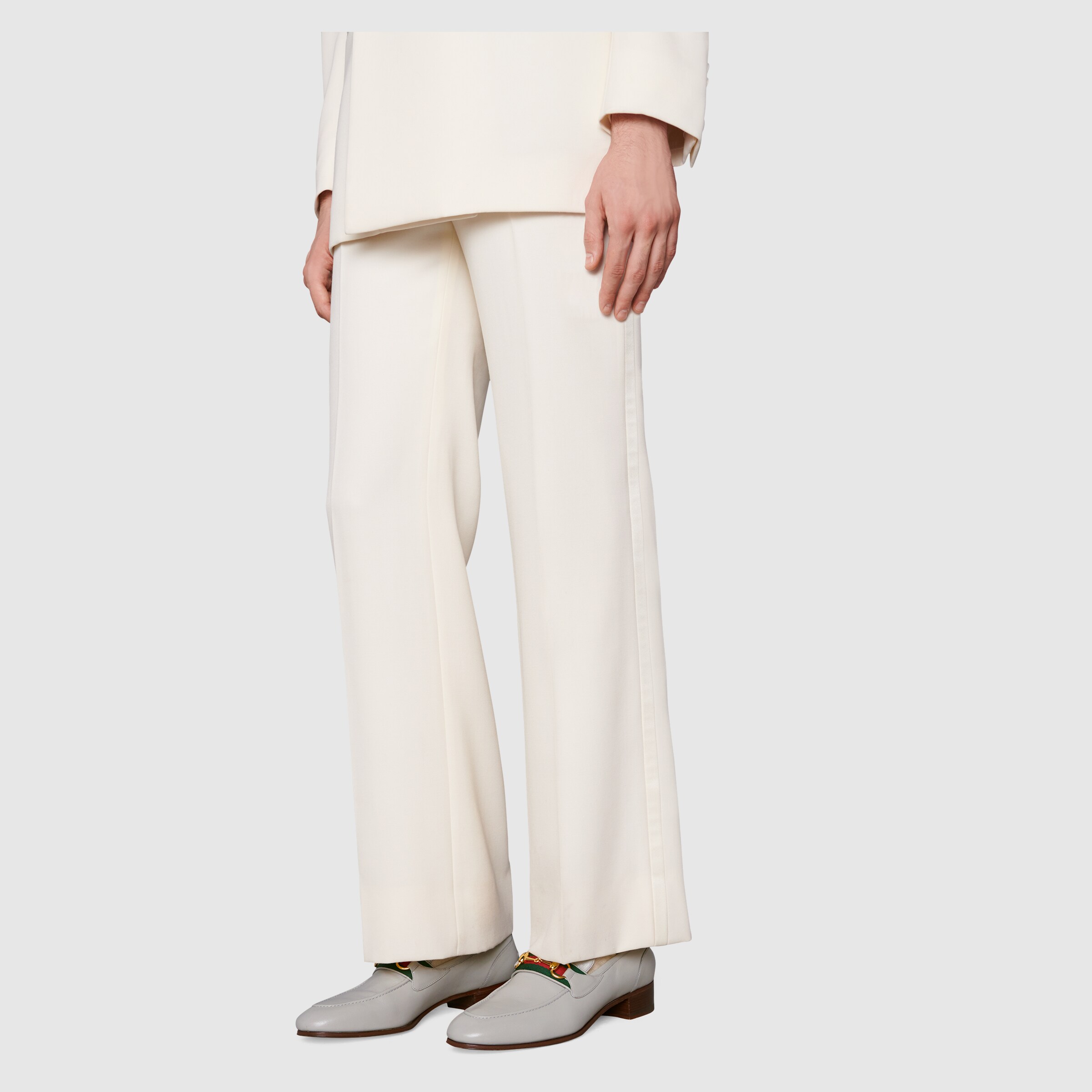 655579_0G0P0_1460_008_100_0000_Light-Mens-loafer-with-Web.jpg