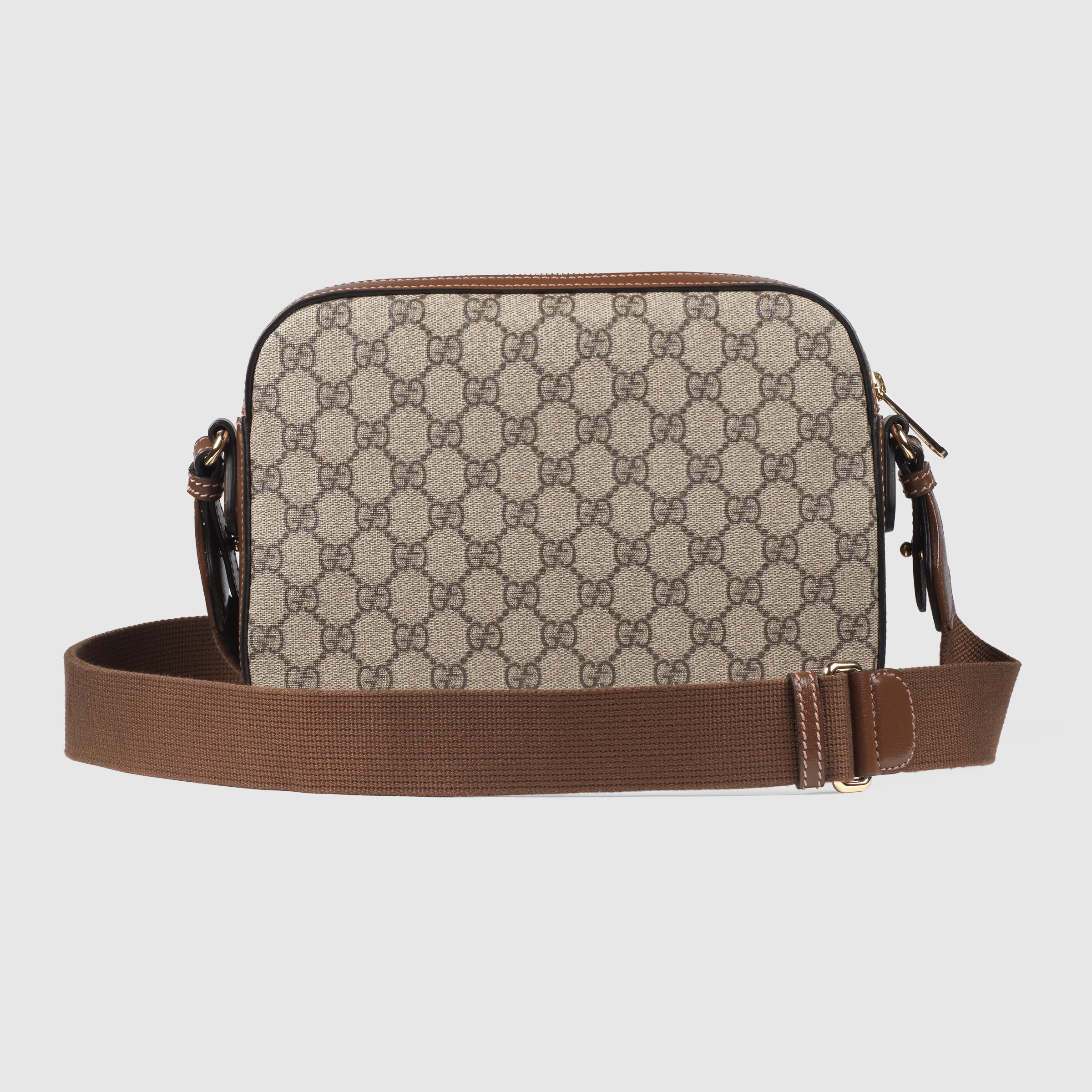 675891_92THG_8563_003_090_0037_Light-Messenger-bag-with-Interlocking-G.jpg