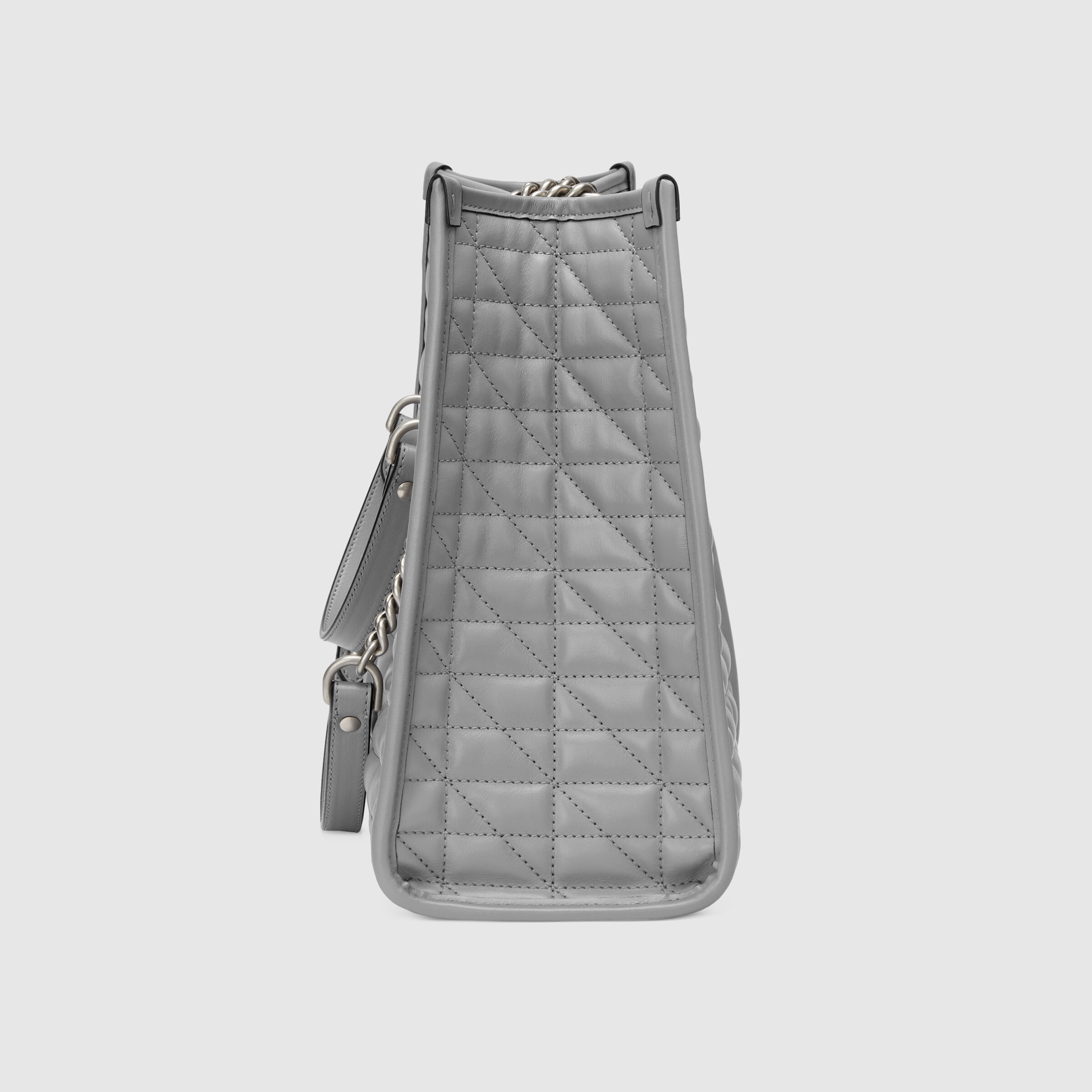 675796_UM8BN_1711_004_073_0000_Light-GG-Marmont-medium-tote-bag.jpg