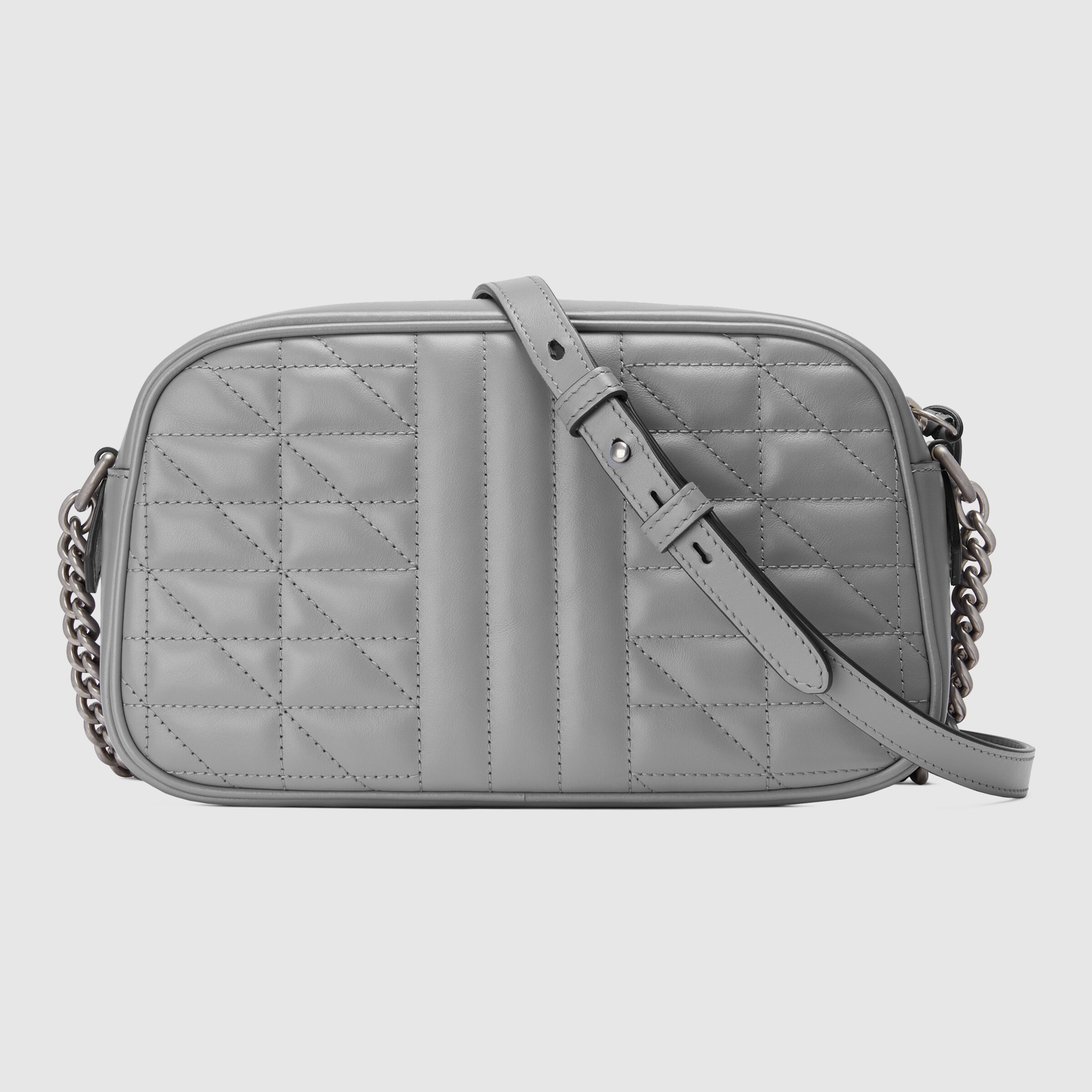 447632_UM8BN_1711_003_072_0023_Light-GG-Marmont-small-shoulder-bag.jpg