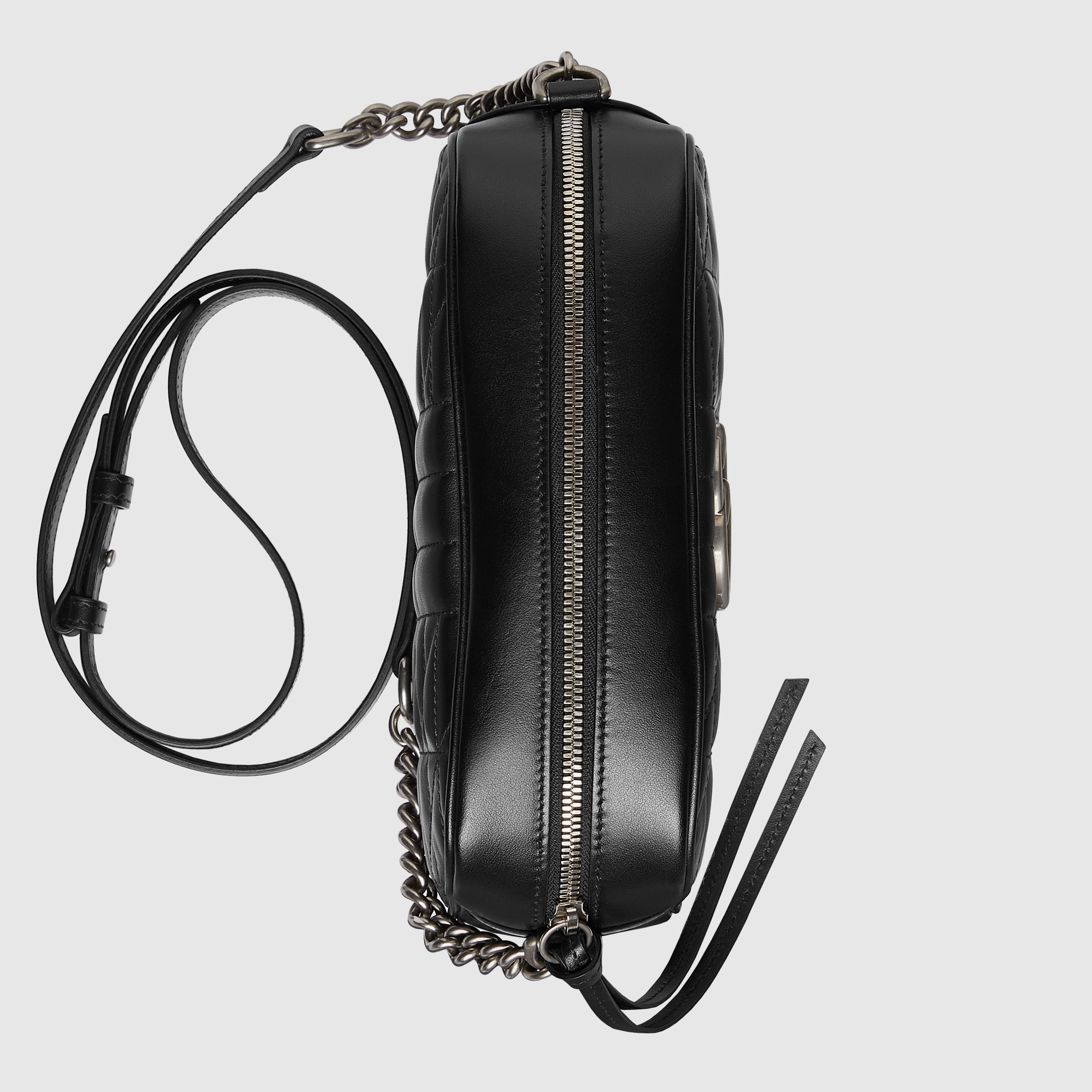 447632_UM8BN_1000_006_072_0000_Light-GG-Marmont-small-shoulder-bag.jpg
