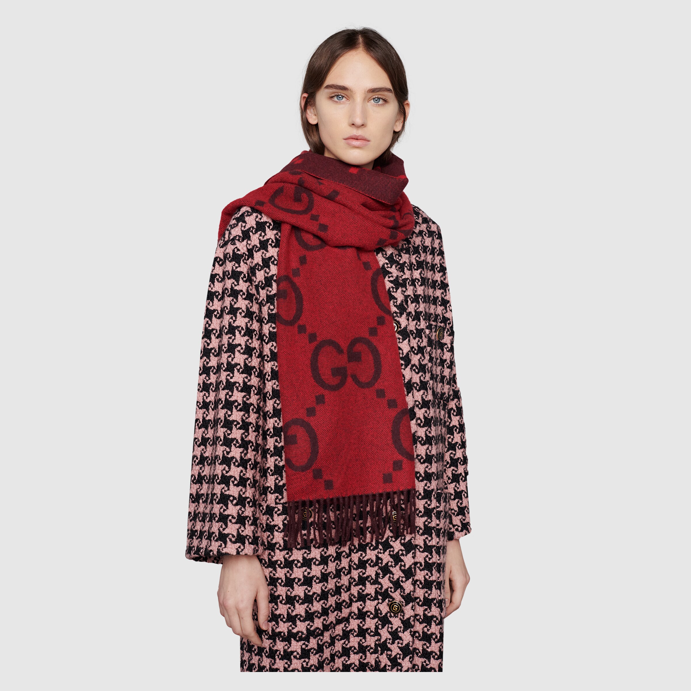 674275_3G344_6473_008_100_0000_Light-GG-cashmere-jacquard-scarf.jpg