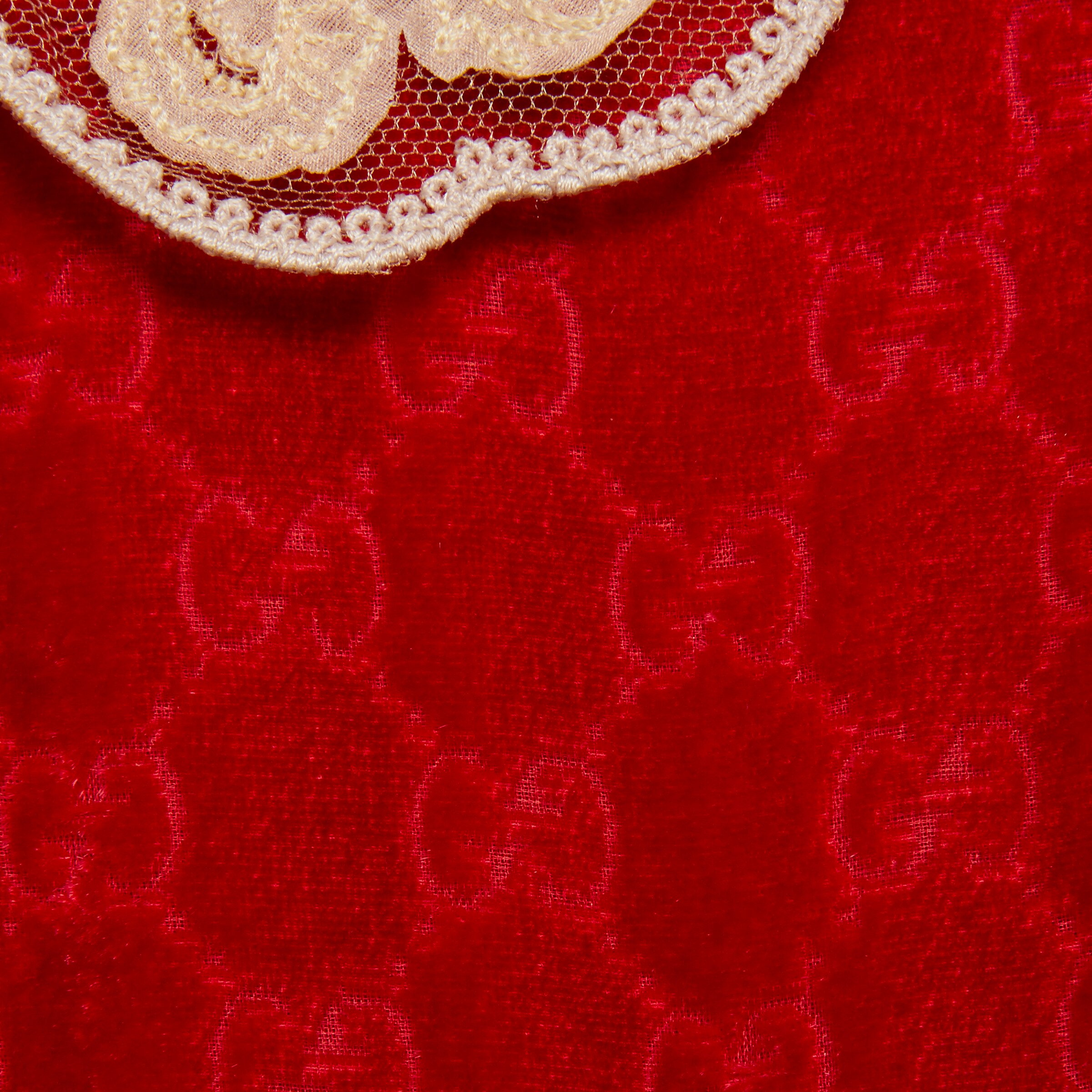 671113_ZAH8Y_6252_011_100_0000_Light-Baby-GG-velvet-dress.jpg