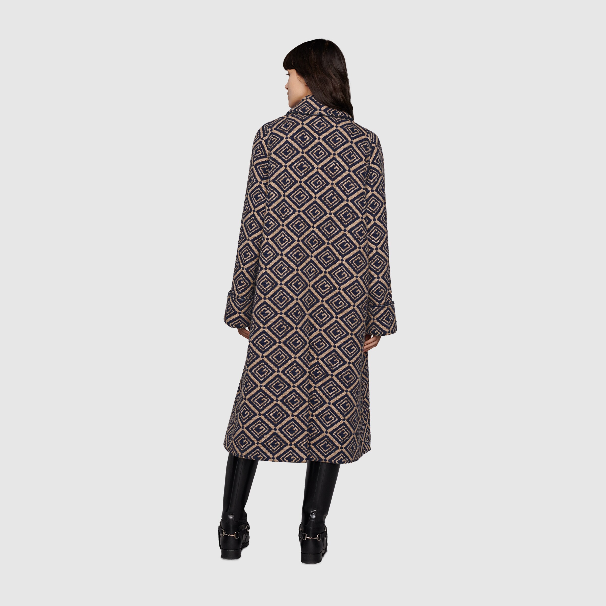 664252_Z8AQ5_4447_005_100_0000_Light-Geometric-G-tweed-coat.jpg