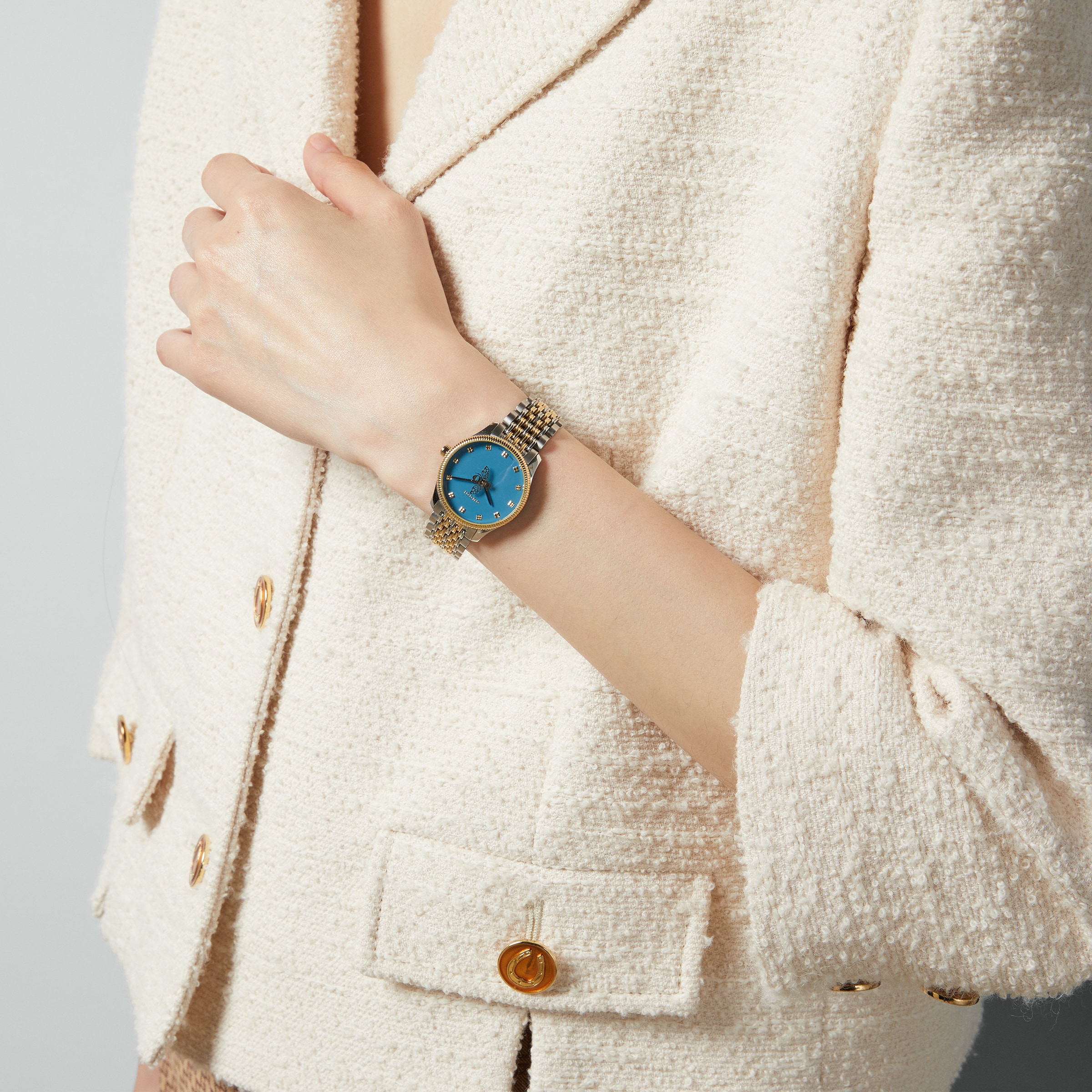 681760_I8600_8871_003_100_0000_Light-G-Timeless-watch-29mm.jpg