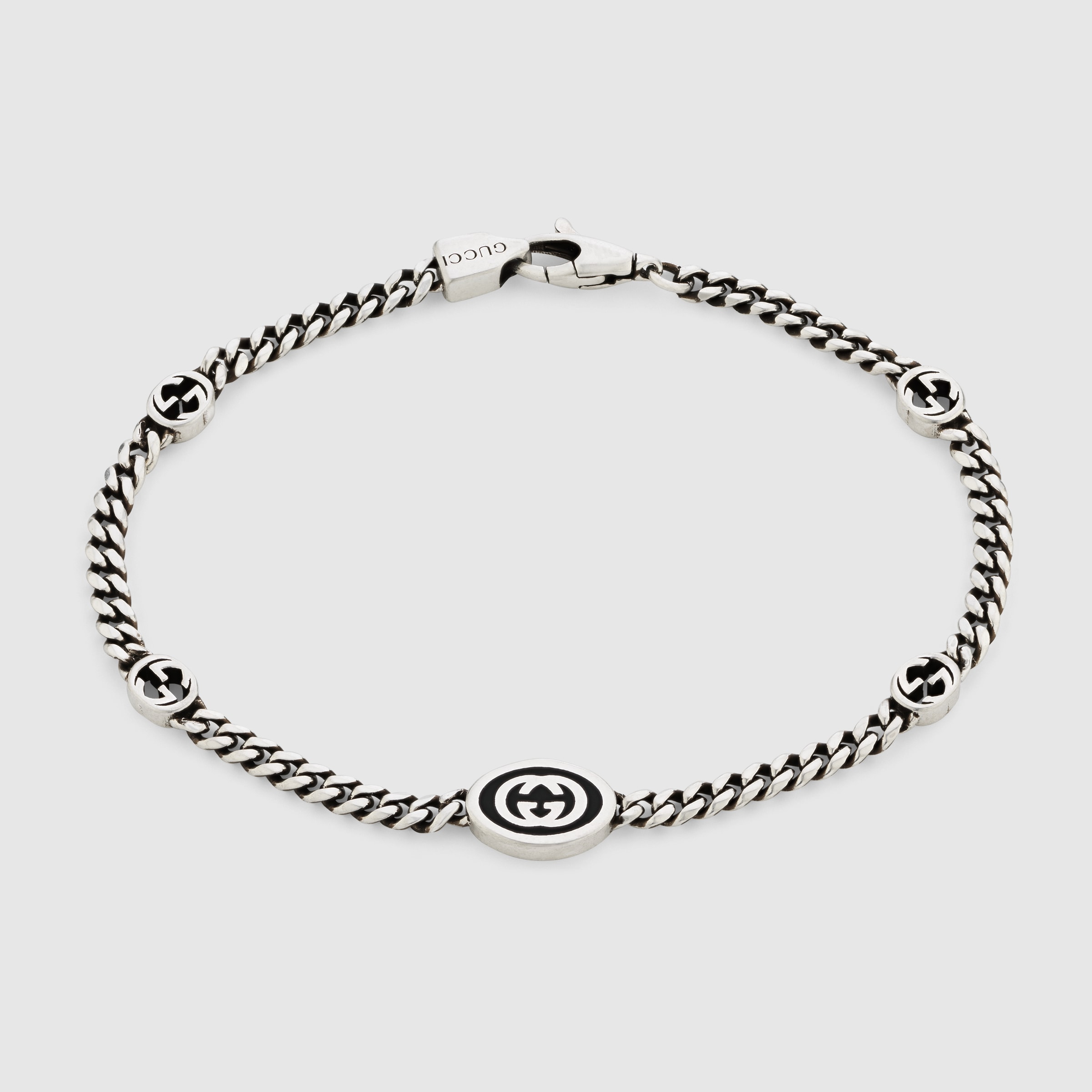 678657_J8410_8191_001_100_0000_Light-Thin-Interlocking-G-bracelet.jpg