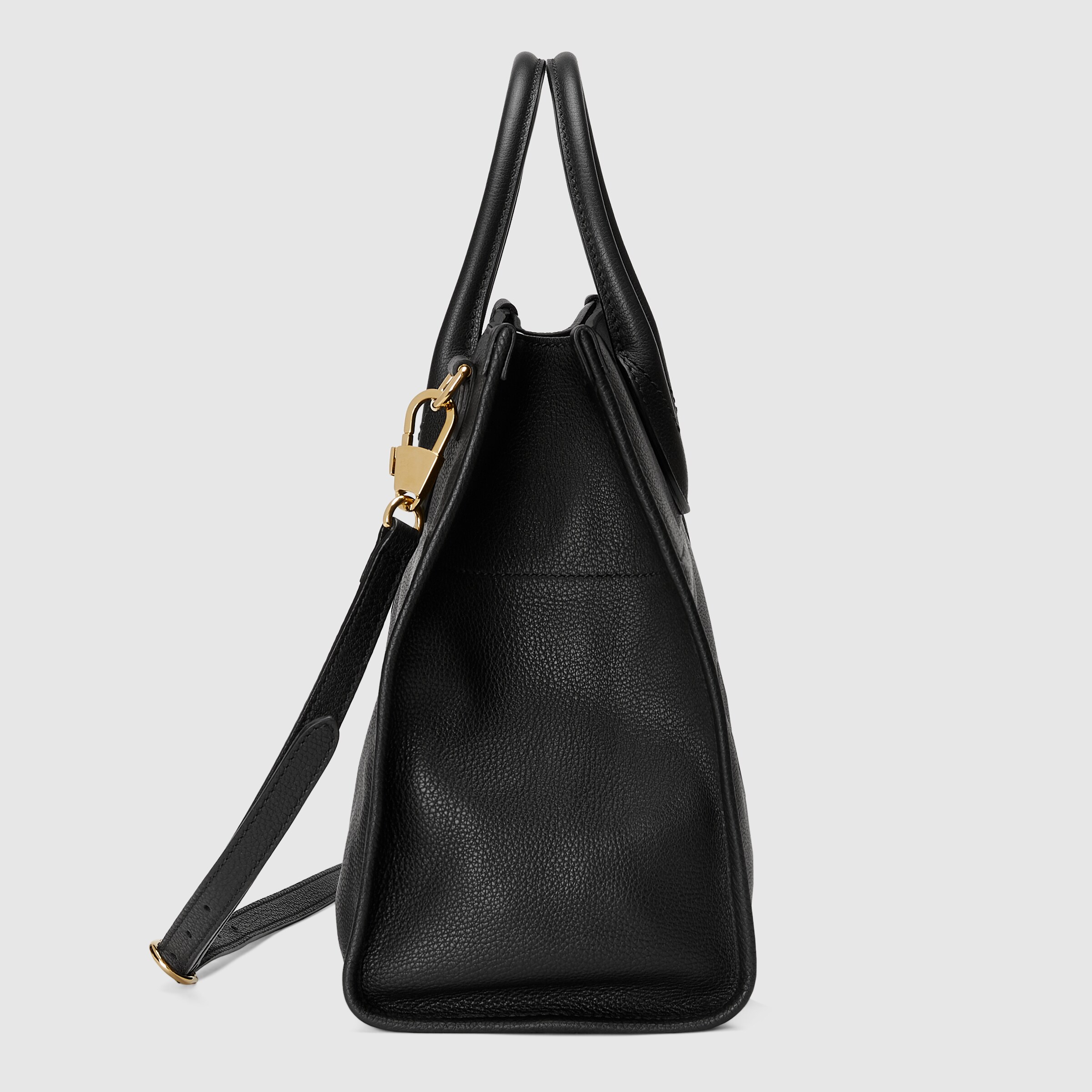 674822_0E8IG_1000_004_081_0000_Light-Small-tote-with-Gucci-logo.jpg