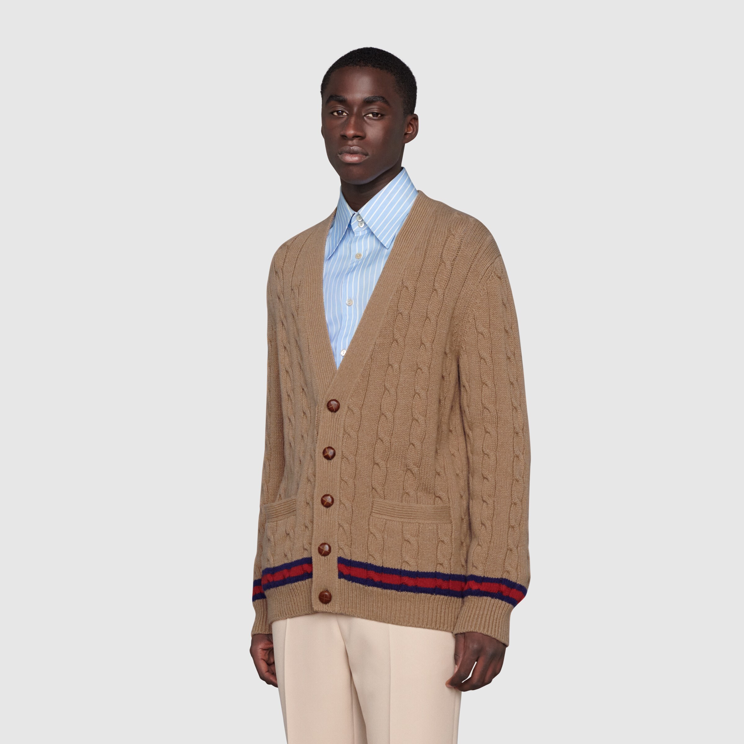 673487_XKB2N_8011_004_100_0000_Light-Cable-knit-cardigan-with-Web.jpg