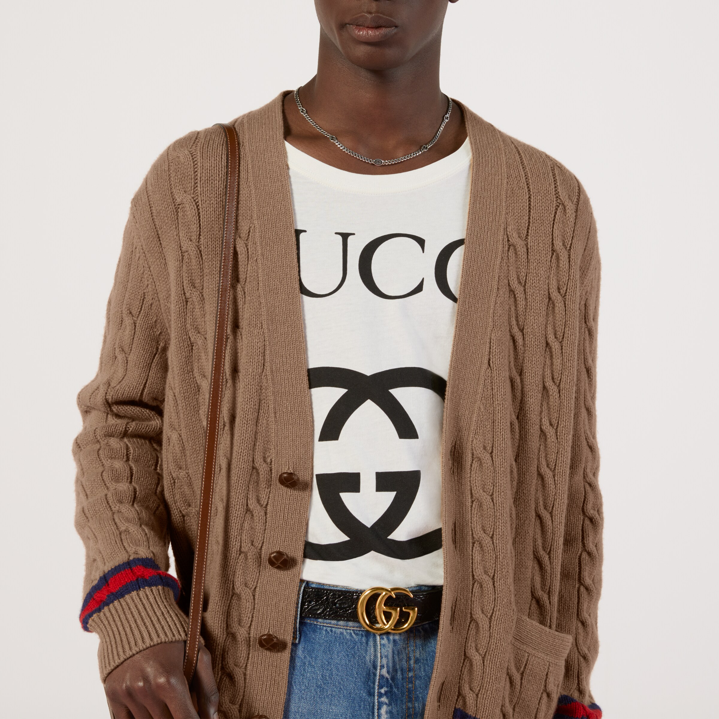 673487_XKB2N_8011_005_100_0000_Light-Cable-knit-cardigan-with-Web.jpg