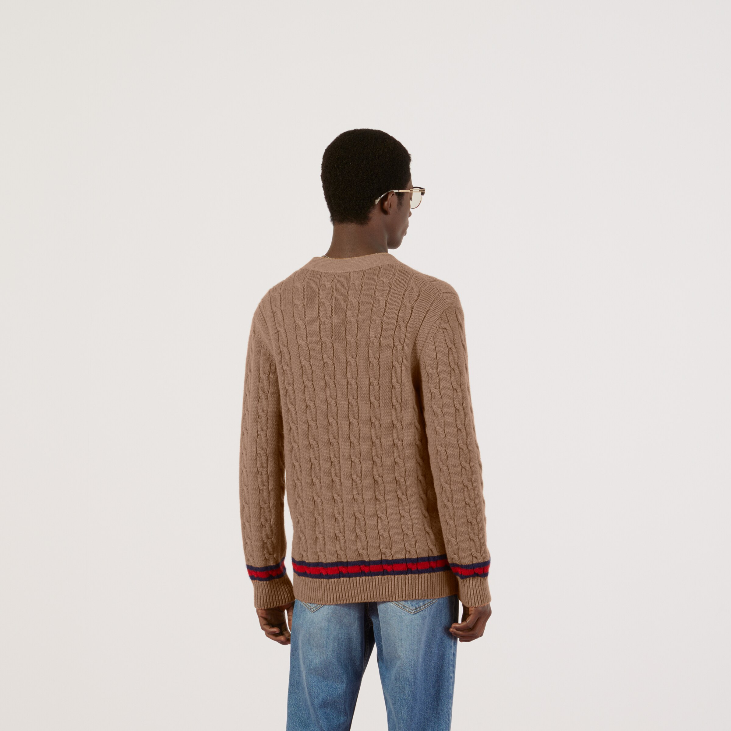 673487_XKB2N_8011_011_100_0000_Light-Cable-knit-cardigan-with-Web.jpg