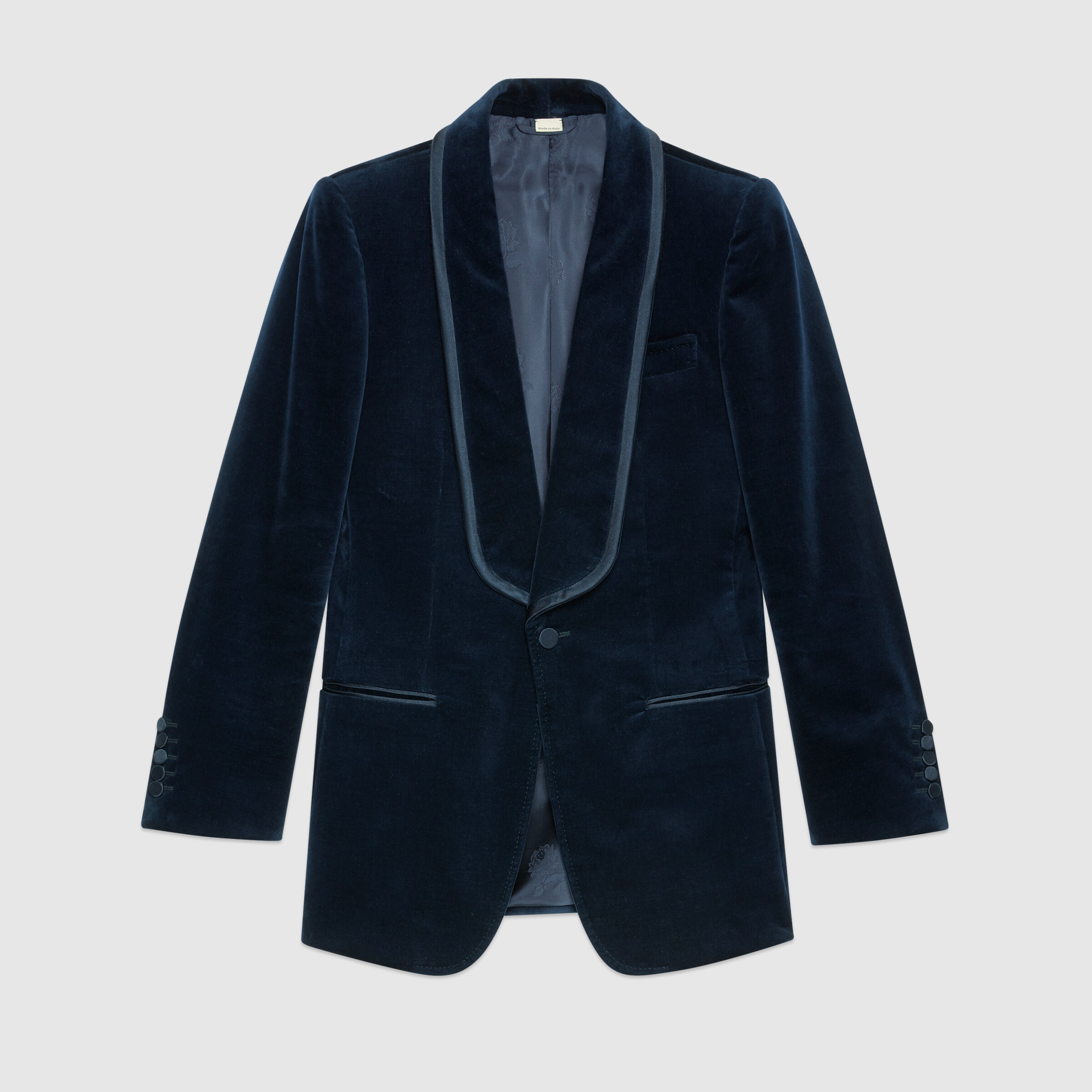679470_Z4716_4376_001_100_0000_Light-Stretch-velvet-jacket-with-padded-shoulders.jpg