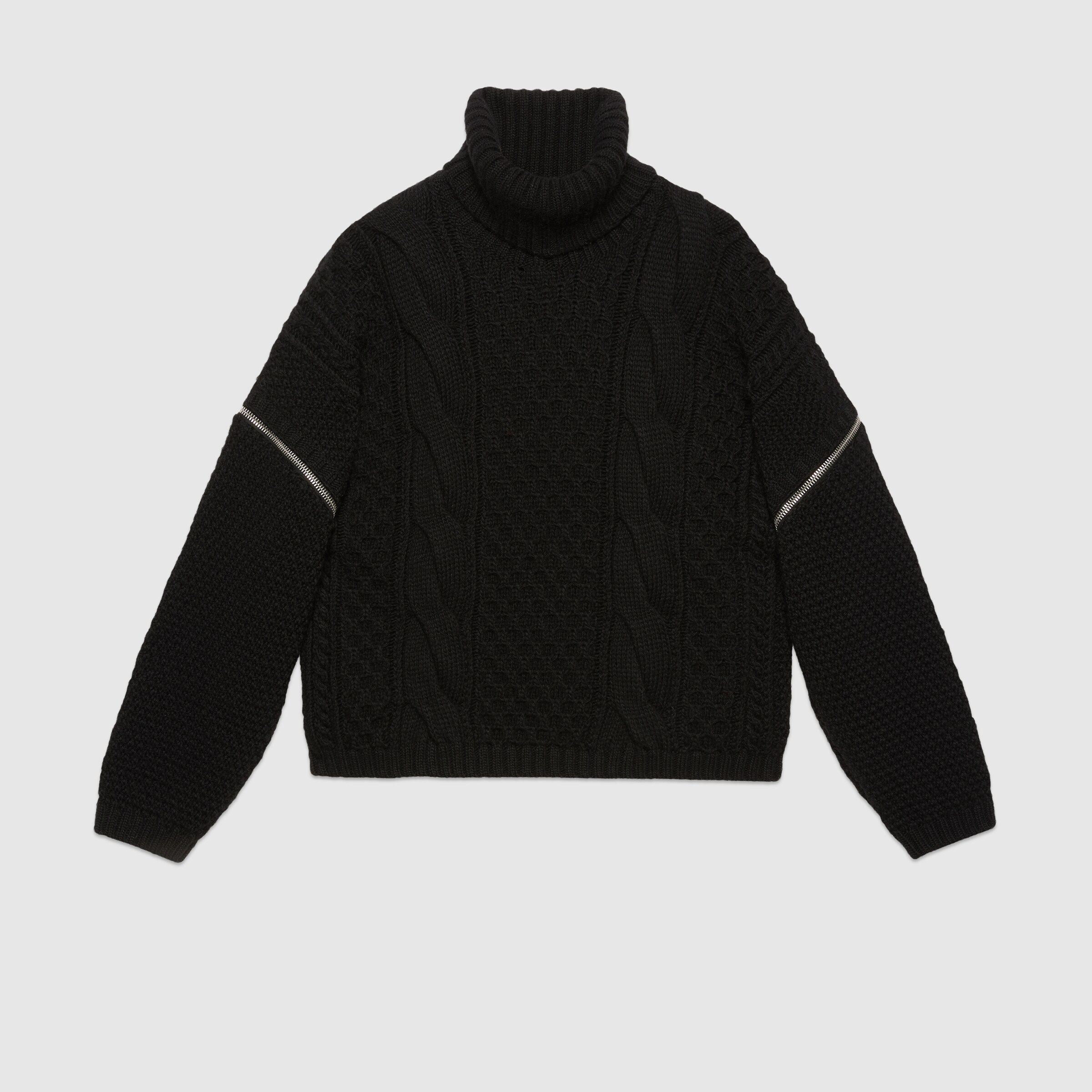 681621_XKB22_1000_001_100_0000_Light-Cable-knit-turtleneck-with-detachable-sleeves.jpg