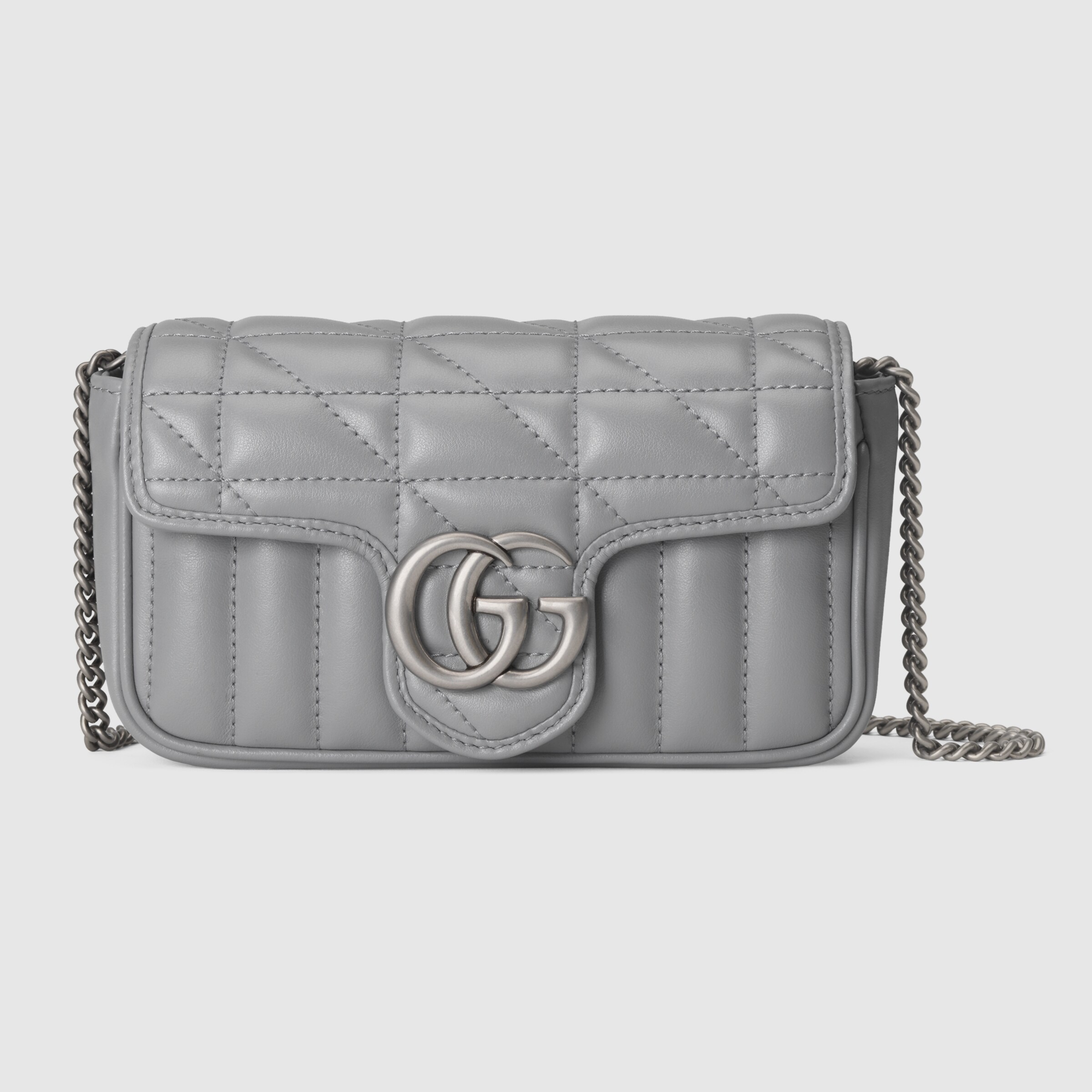 476433_DTD5N_1711_001_057_0000_Light-GG-Marmont-super-mini-bag.jpg