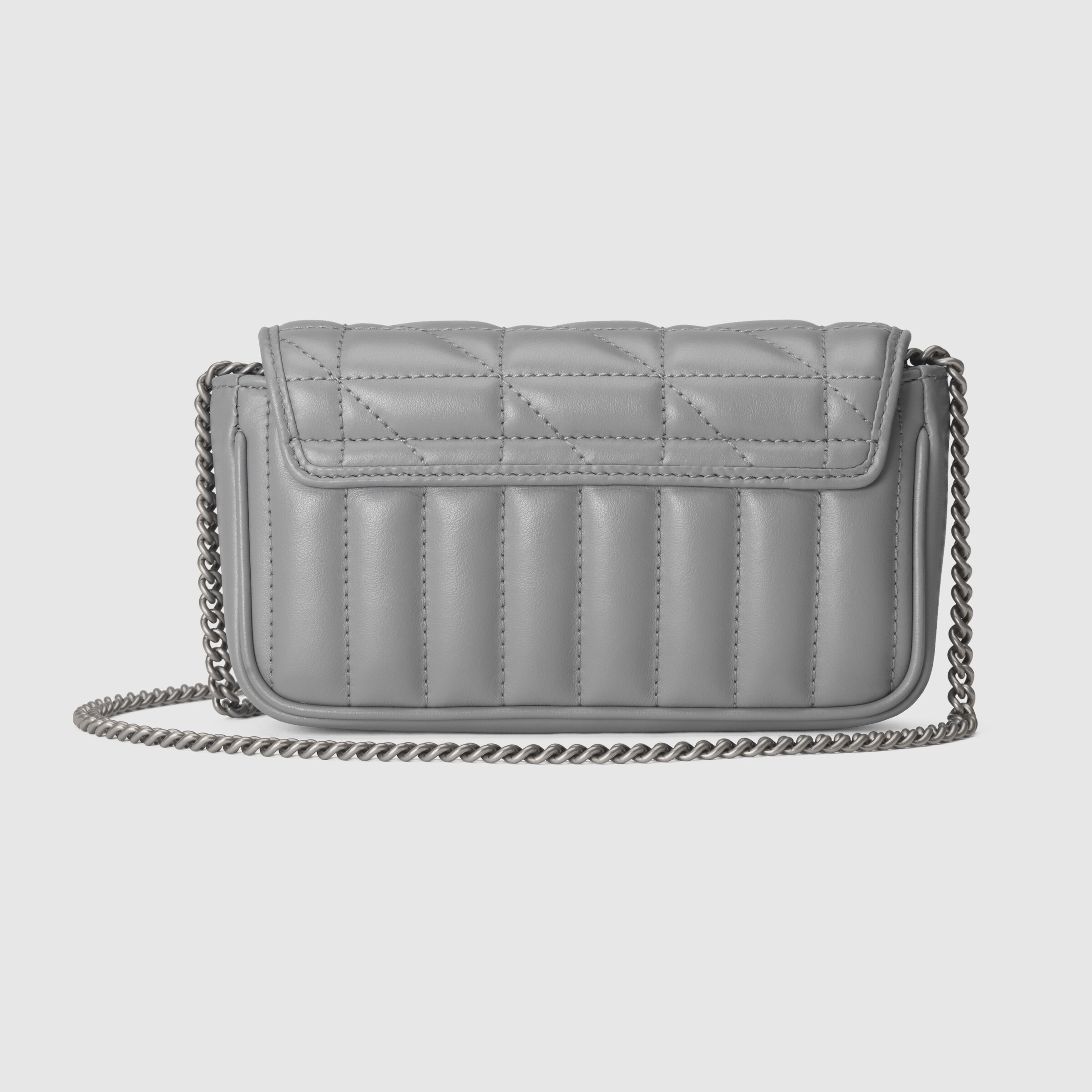 476433_DTD5N_1711_003_057_0000_Light-GG-Marmont-super-mini-bag.jpg