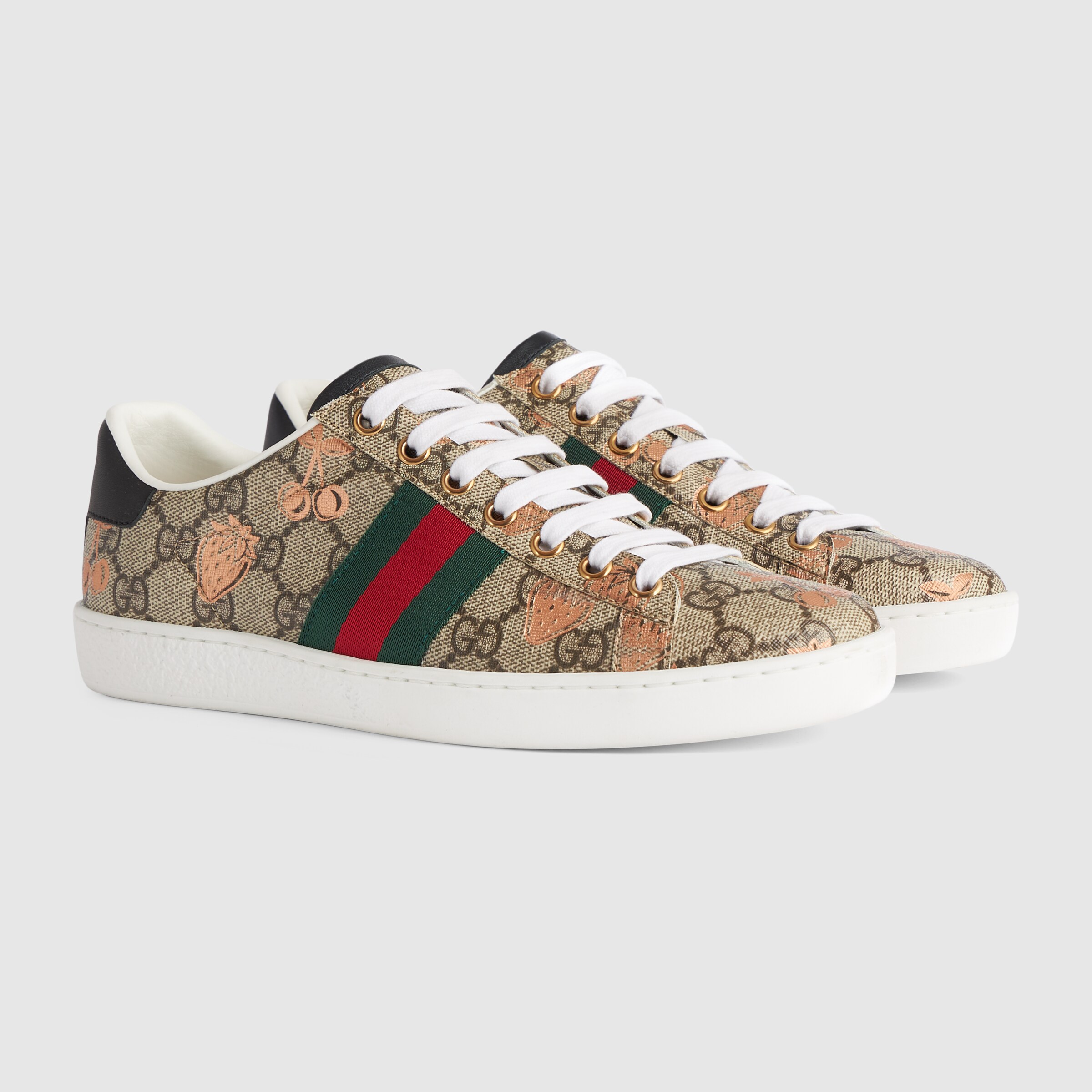 433900_UM610_8295_002_100_0000_Light-Womens-berry-print-Ace-sneaker.jpg