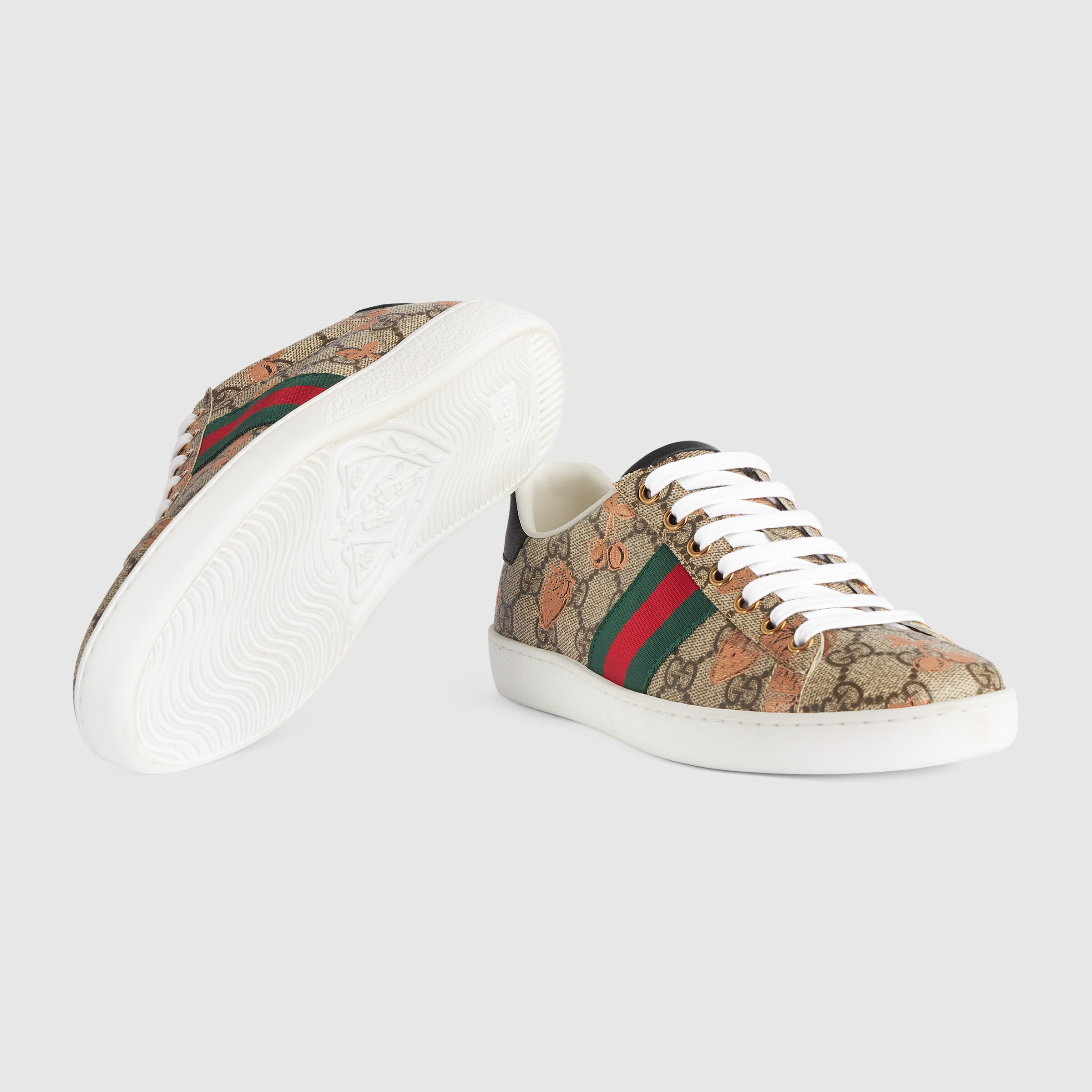 433900_UM610_8295_006_100_0000_Light-Womens-berry-print-Ace-sneaker.jpg