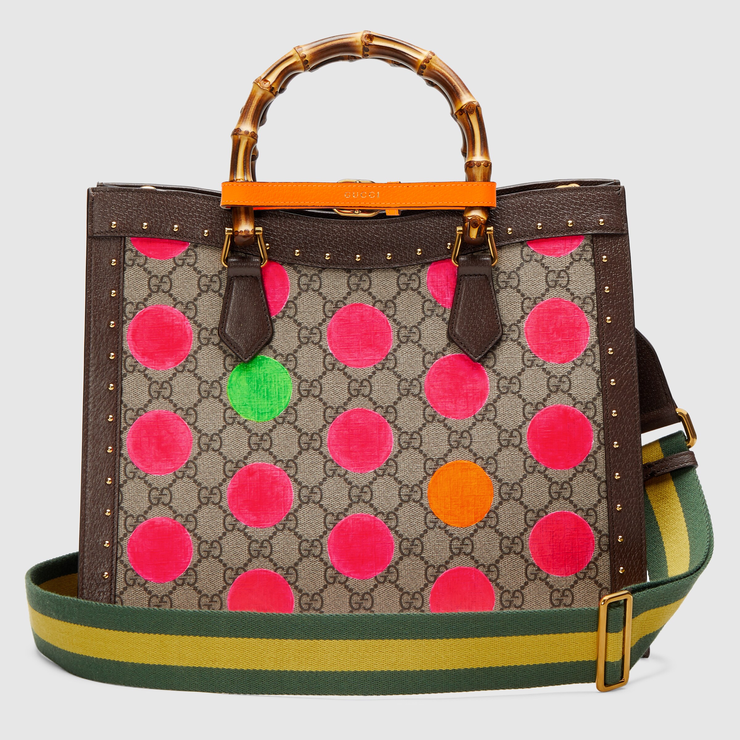 678842_UQHKG_8704_003_082_0000_Light-Gucci-Diana-medium-tote-bag.jpg