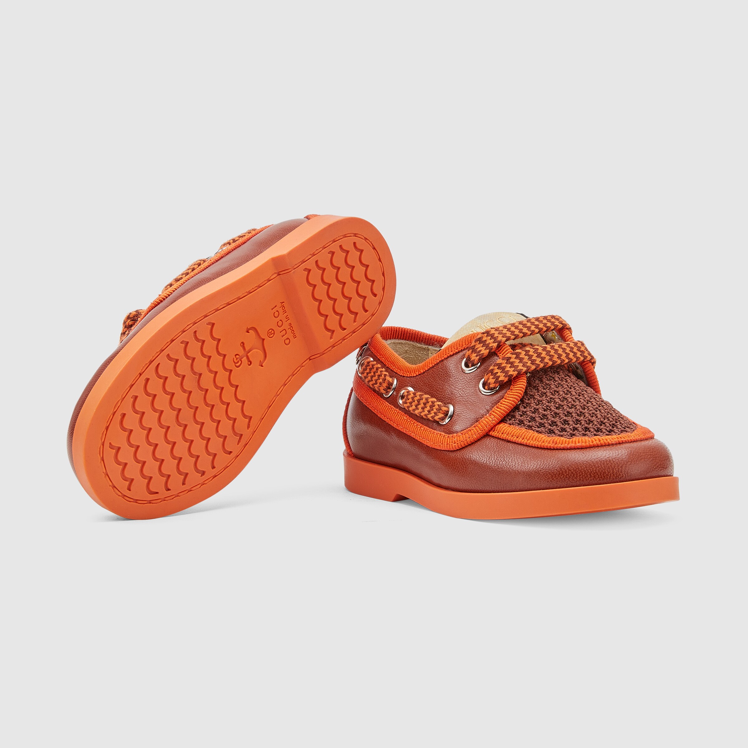 681392_UM940_6360_006_100_0000_Light-Toddlers-boat-shoe-with-Gucci-label.jpg