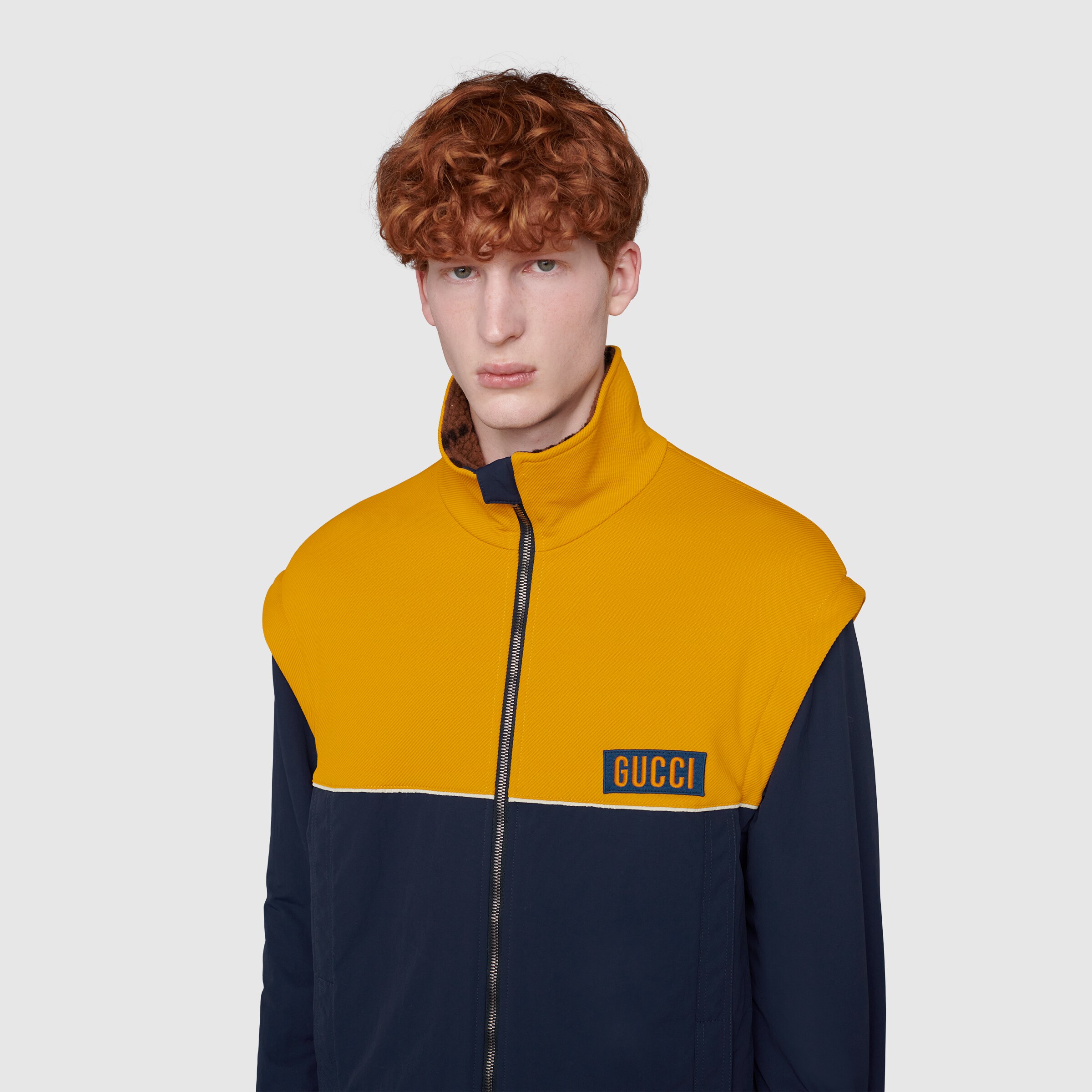 673635_XJDVC_7211_010_100_0000_Light-Technical-jersey-jacket-with-detachable-sleeves.jpg