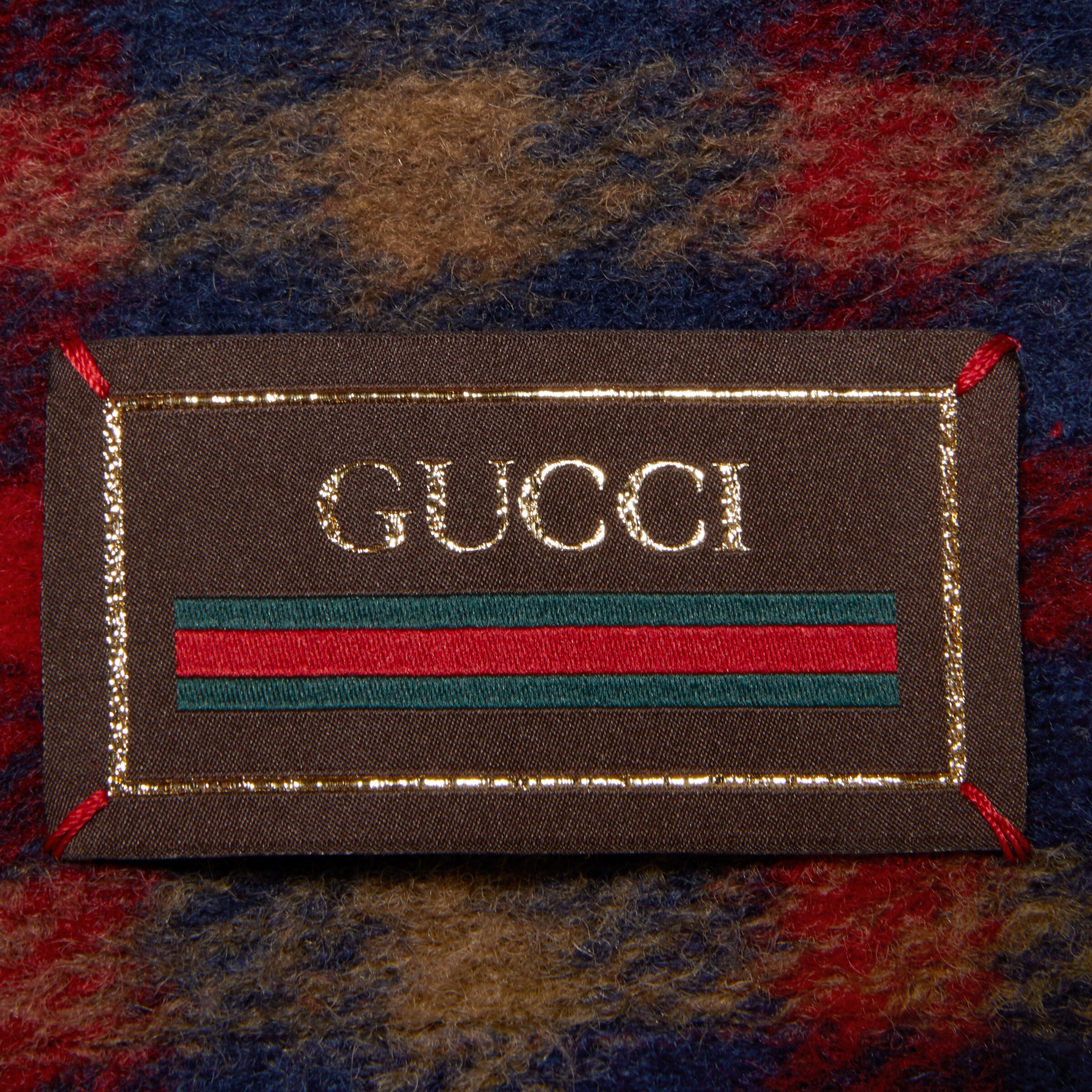 654840_ZAE13_4368_011_100_0000_Light-Check-wool-jacket-with-Gucci-label.jpg