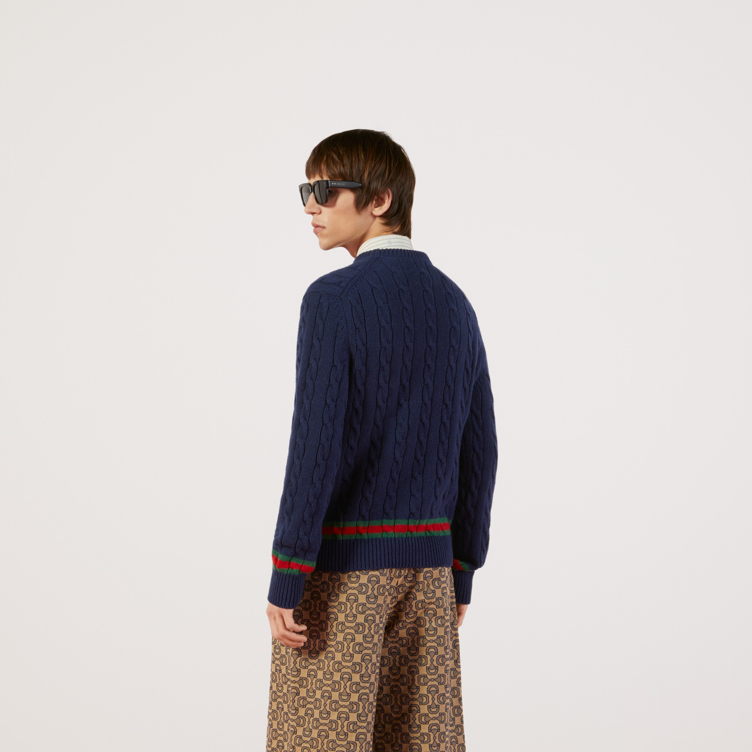 673489_XKB2N_4684_011_100_0000_Light-Cable-knit-jumper-with-Web.jpg
