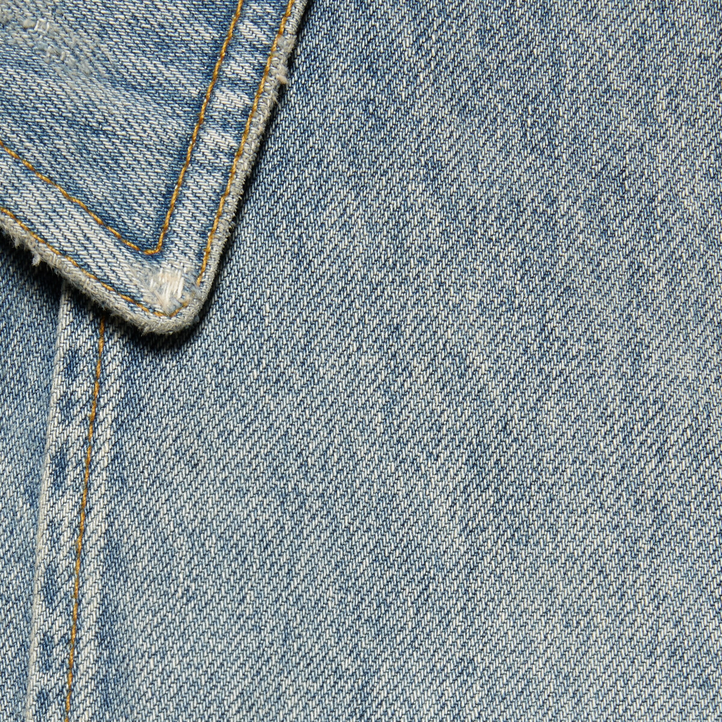 667998_XDBRP_4452_011_100_0000_Light-Denim-shirt-with-You-Got-Good-Taste-print.jpg