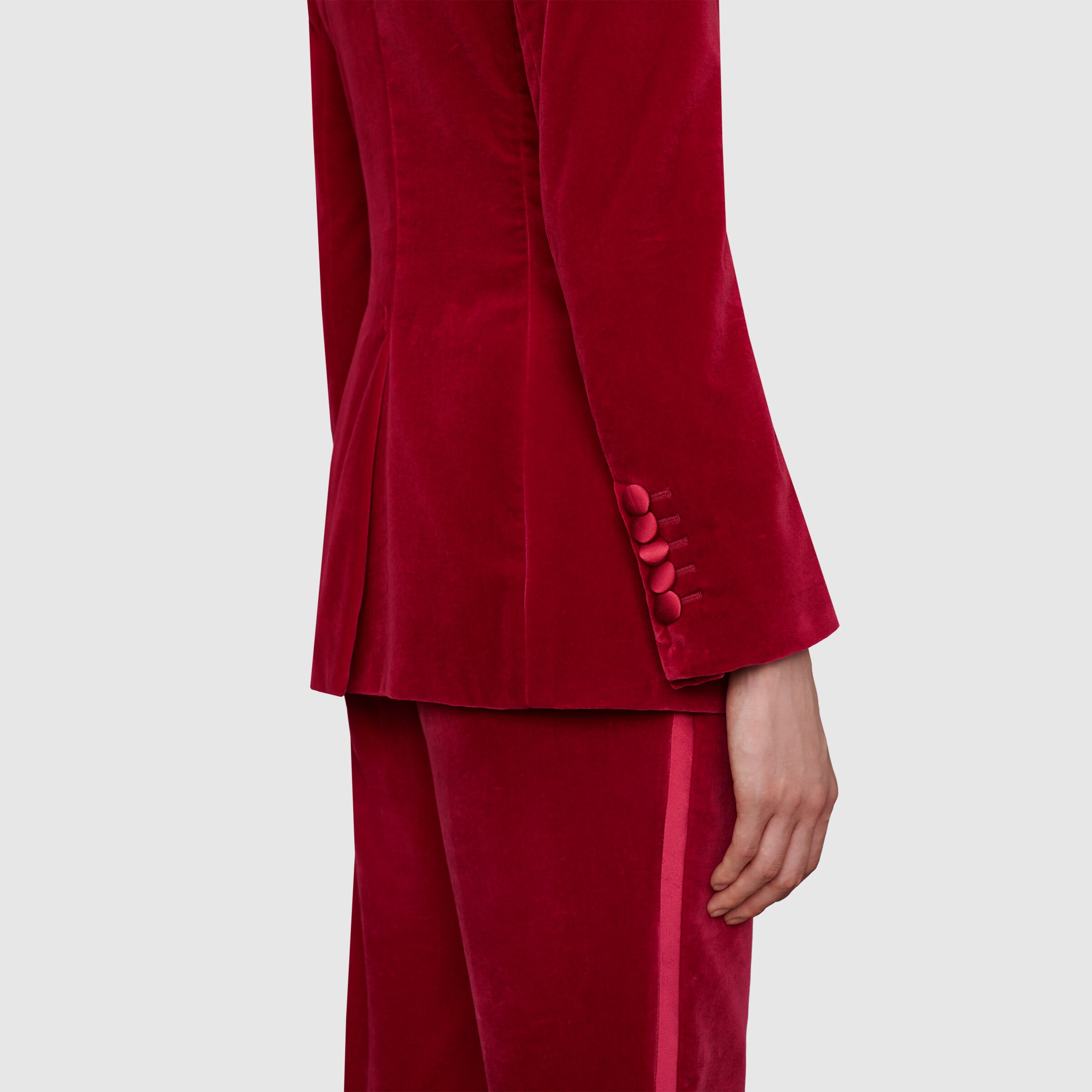 673899_ZAHW8_6487_013_100_0000_Light-Single-breasted-velvet-jacket.jpg