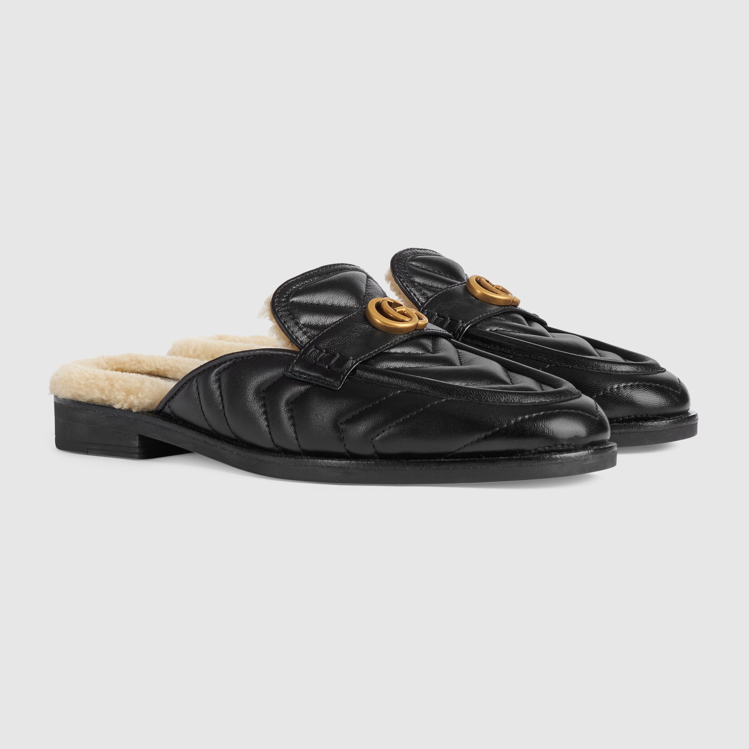 670400_0CGG0_1061_002_100_0000_Light-Womens-slipper-with-Double-G.jpg