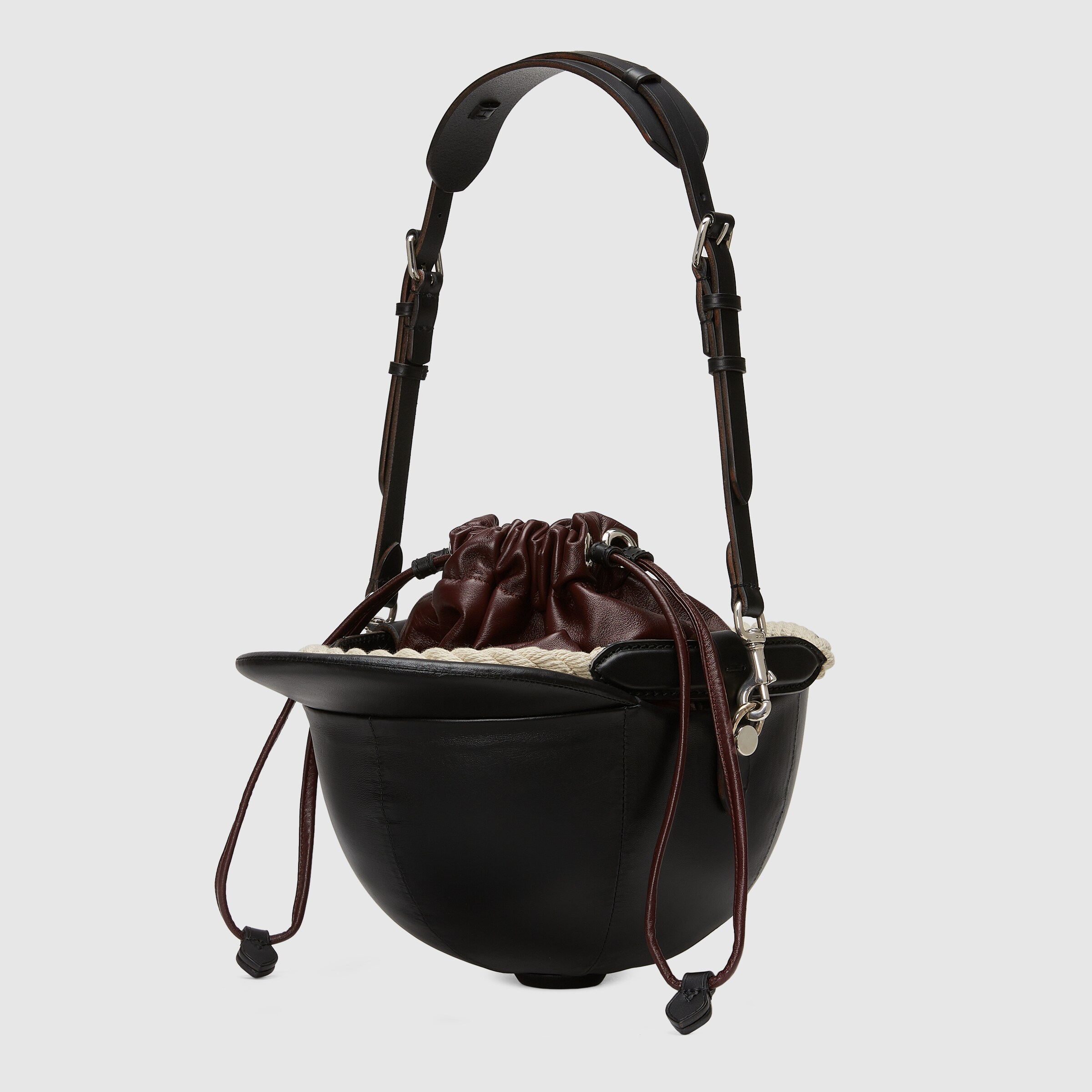 678474_B7EHN_8086_001_100_0000_Light-Small-equesterian-themed-bag.jpg