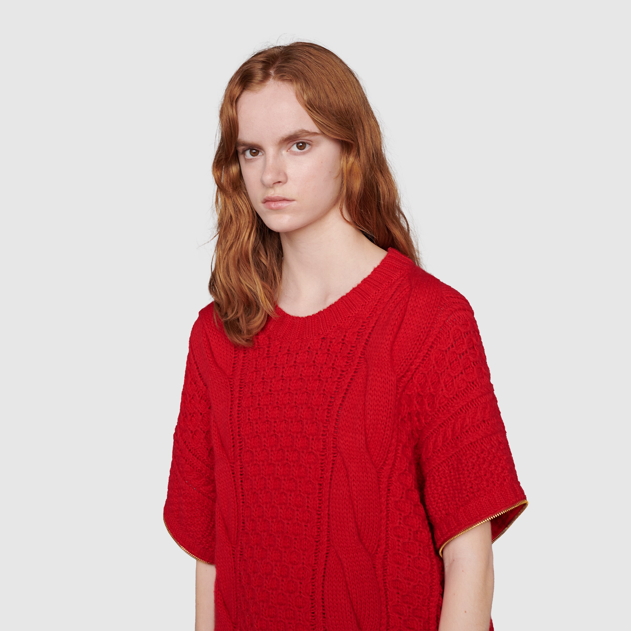 680966_XKB22_6509_012_100_0000_Light-Cable-knit-jumper-with-detachable-sleeves.jpg