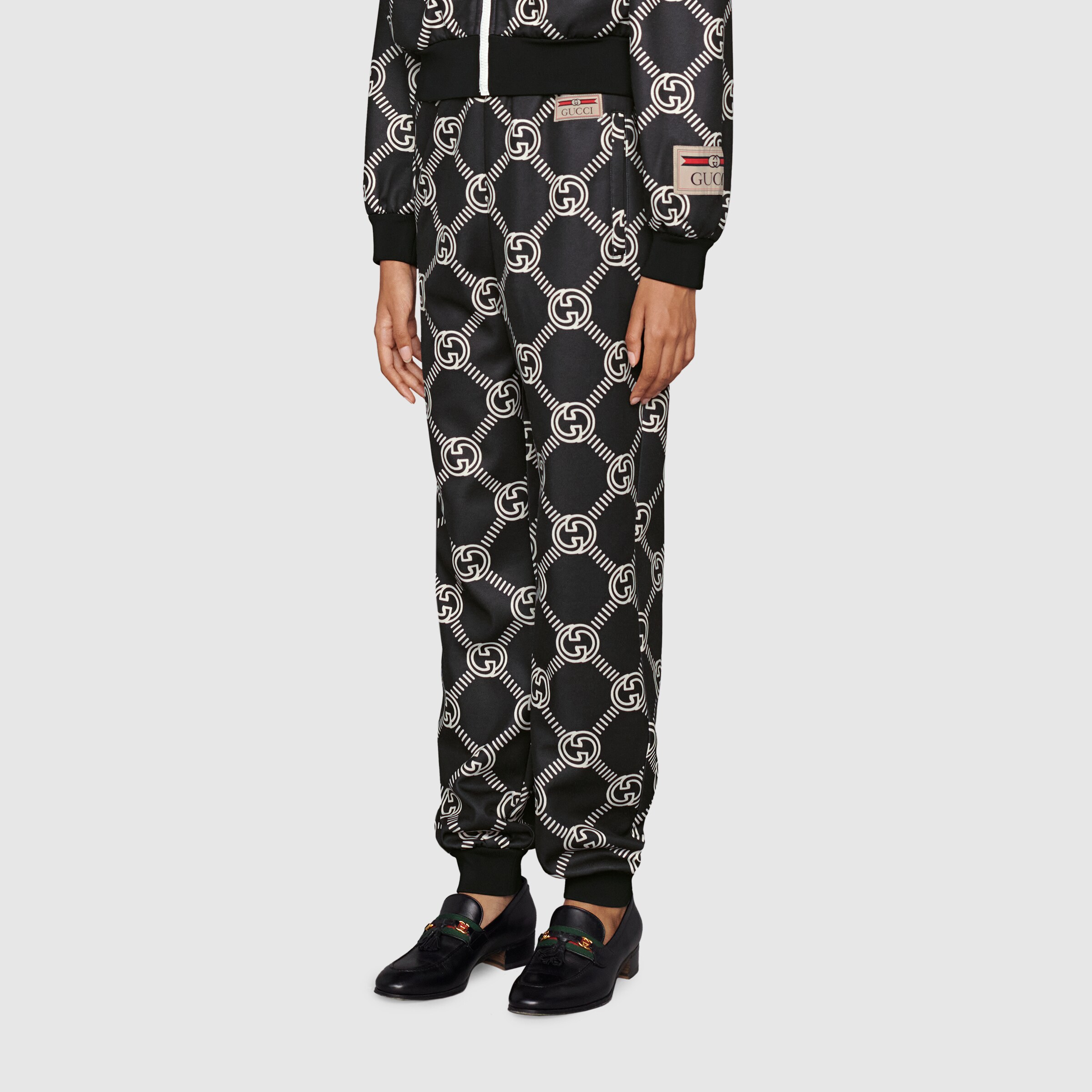 683269_XJD1I_1289_004_100_0000_Light-Interlocking-G-track-bottoms.jpg