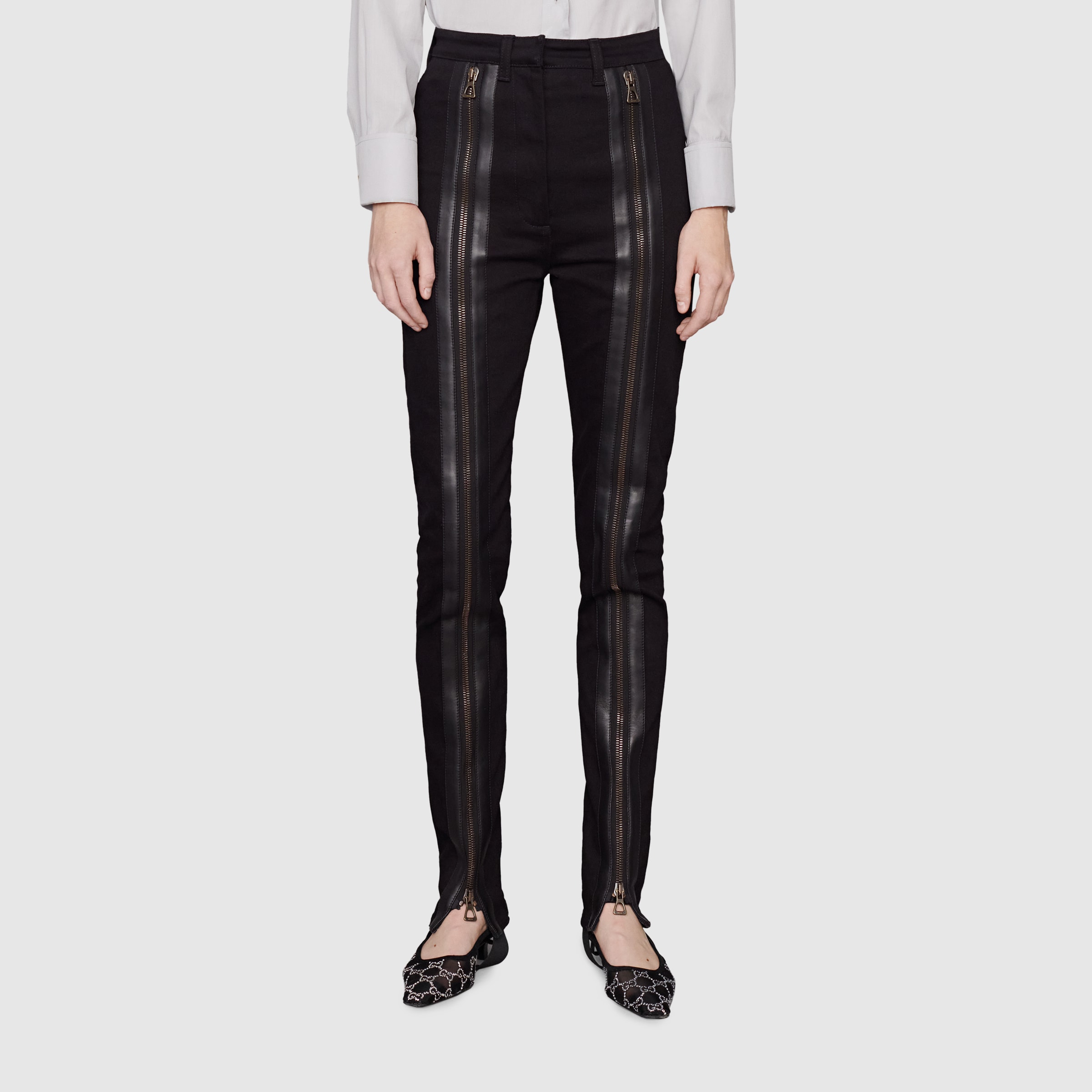 678743_XDBU9_1043_004_100_0000_Light-Zip-trousers-with-and-leather-pockets.jpg