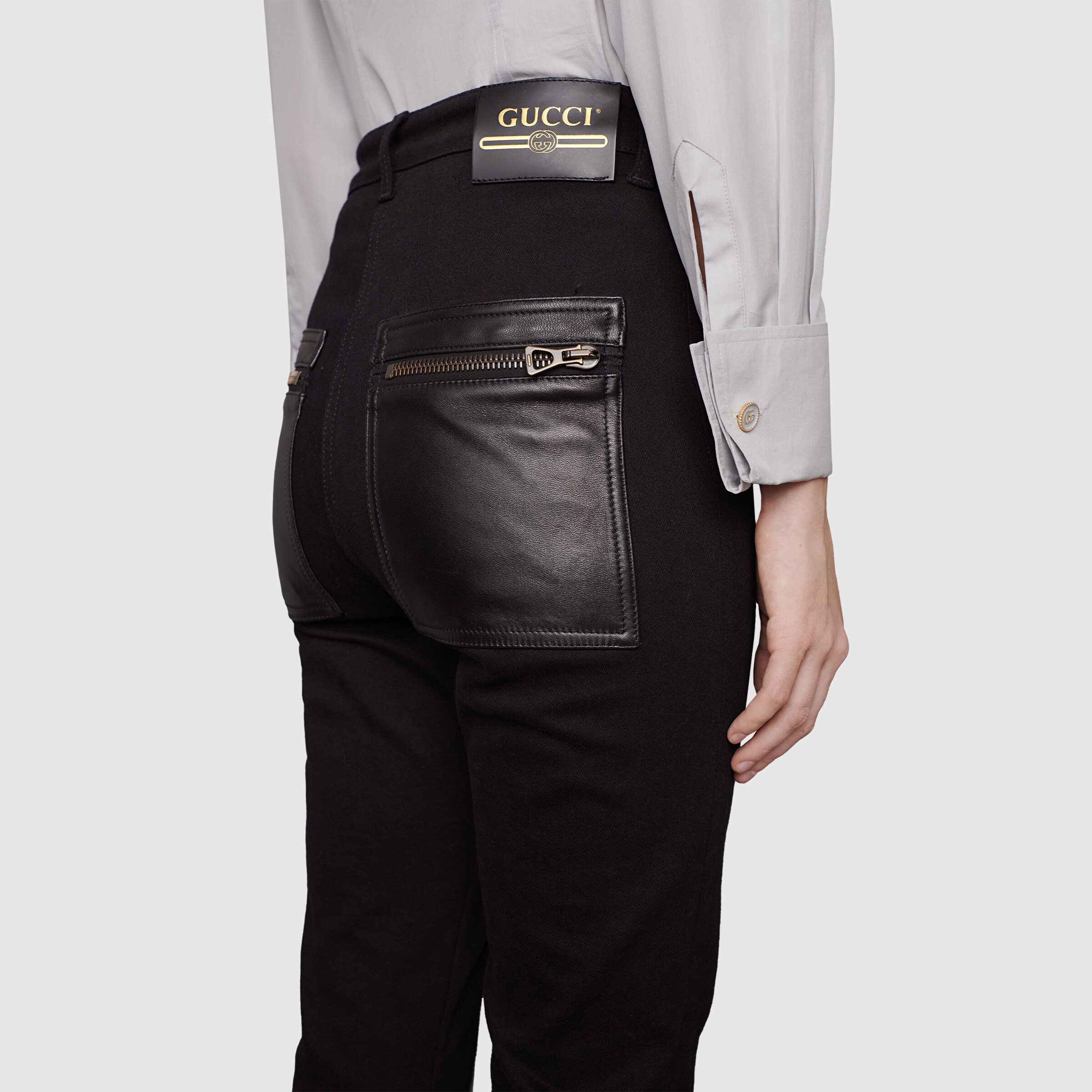 678743_XDBU9_1043_010_100_0000_Light-Zip-trousers-with-and-leather-pockets.jpg