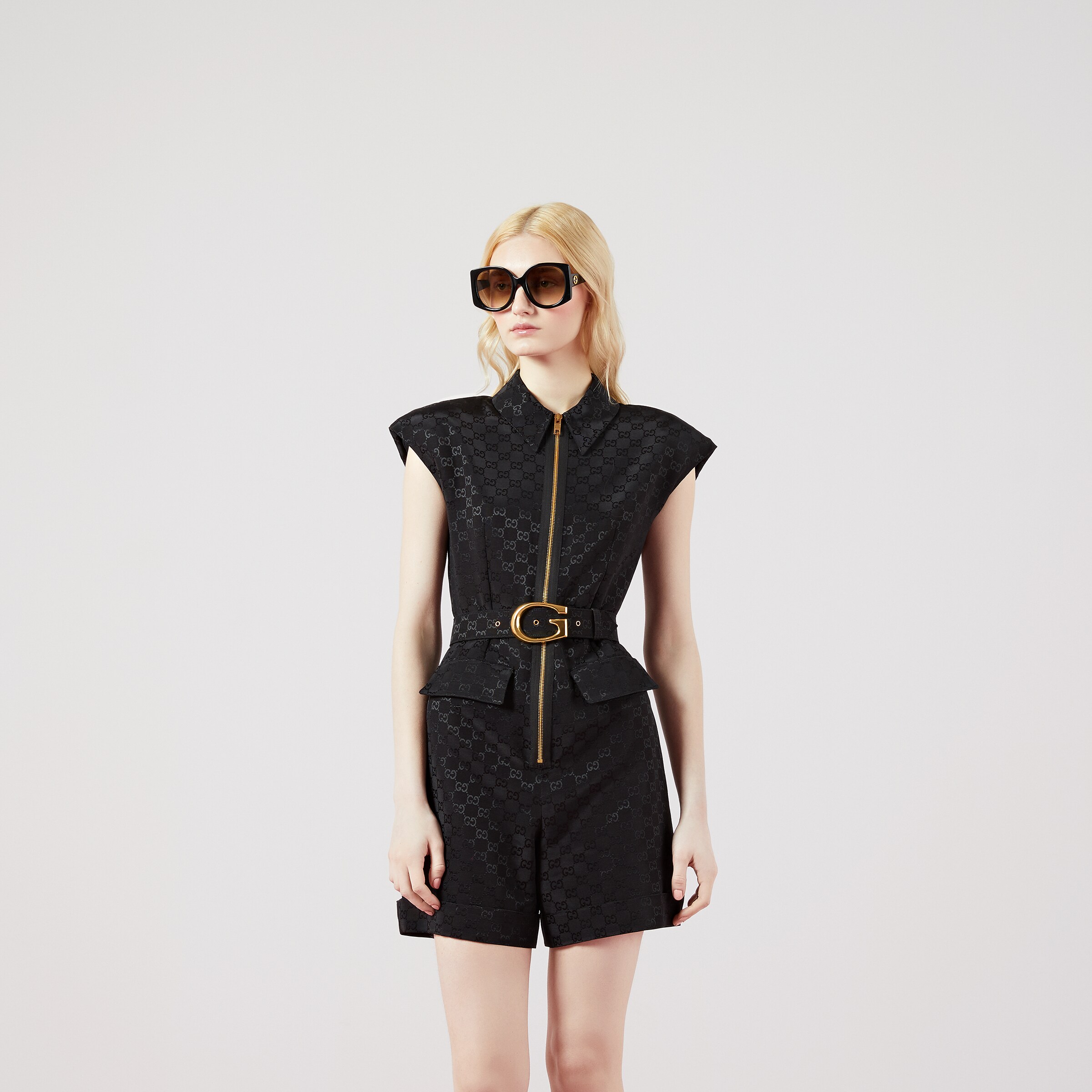674467_Z8AUI_1000_010_100_0000_Light-Faille-jumpsuit-with-G-buckle-belt.jpg